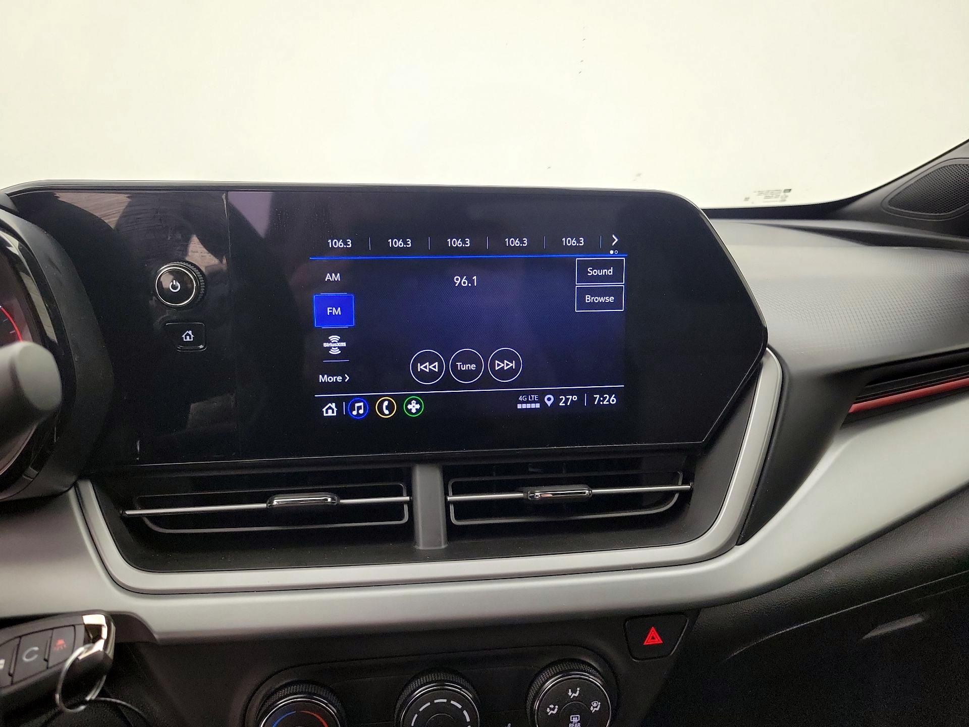 Thumbnail: 2024 Chevrolet Trax - 15