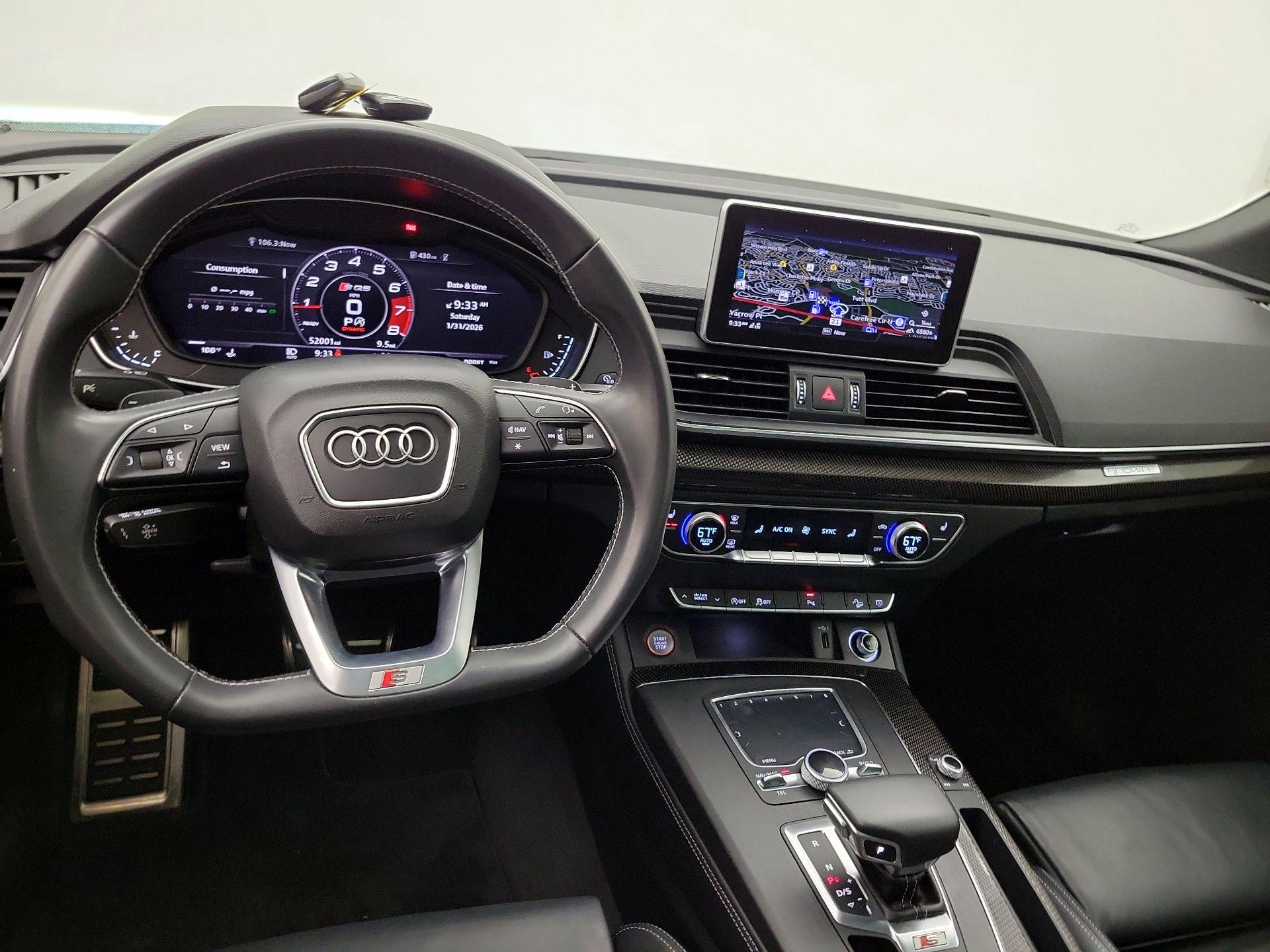 Thumbnail: 2020 Audi SQ5 - 9