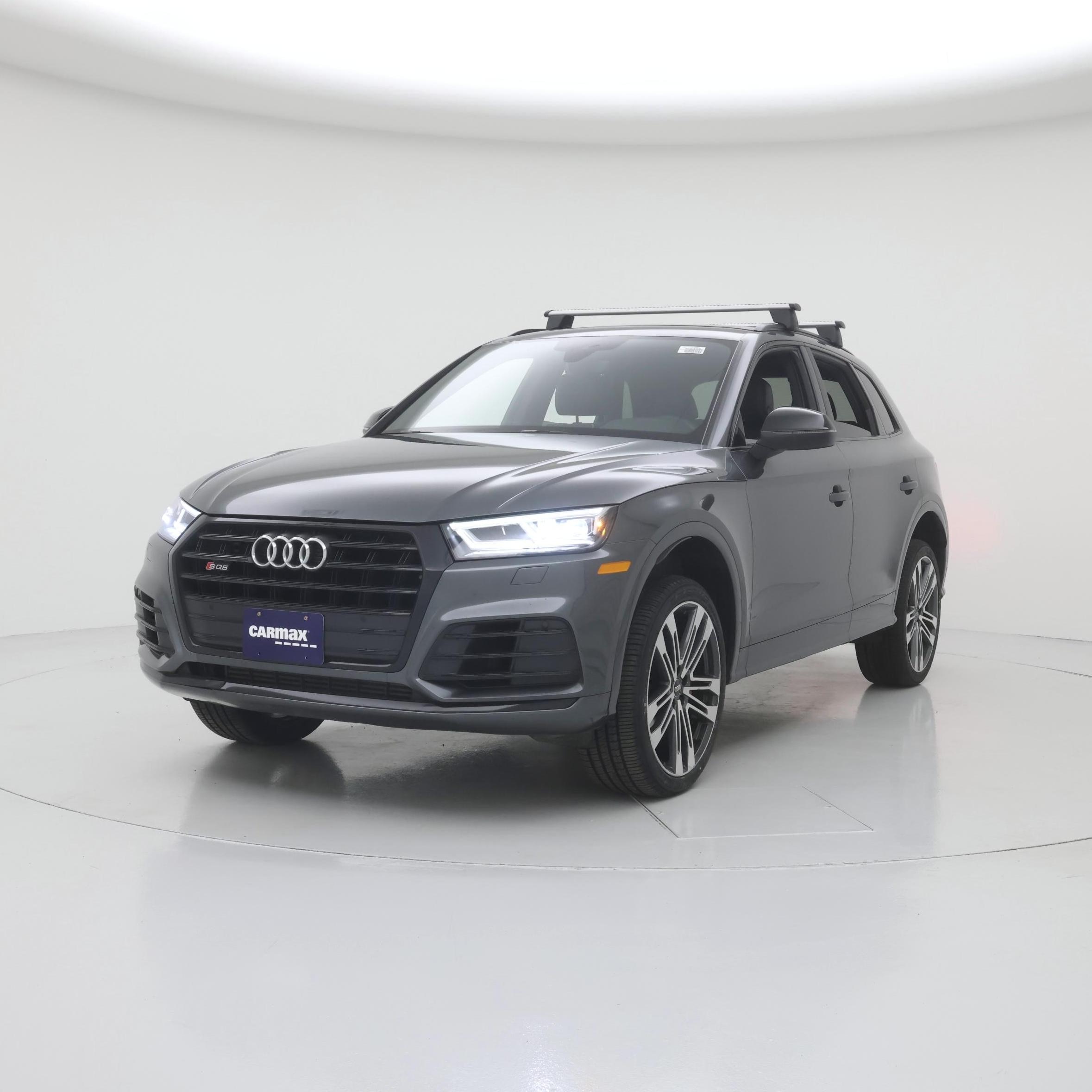 Thumbnail: 2020 Audi SQ5 - 4