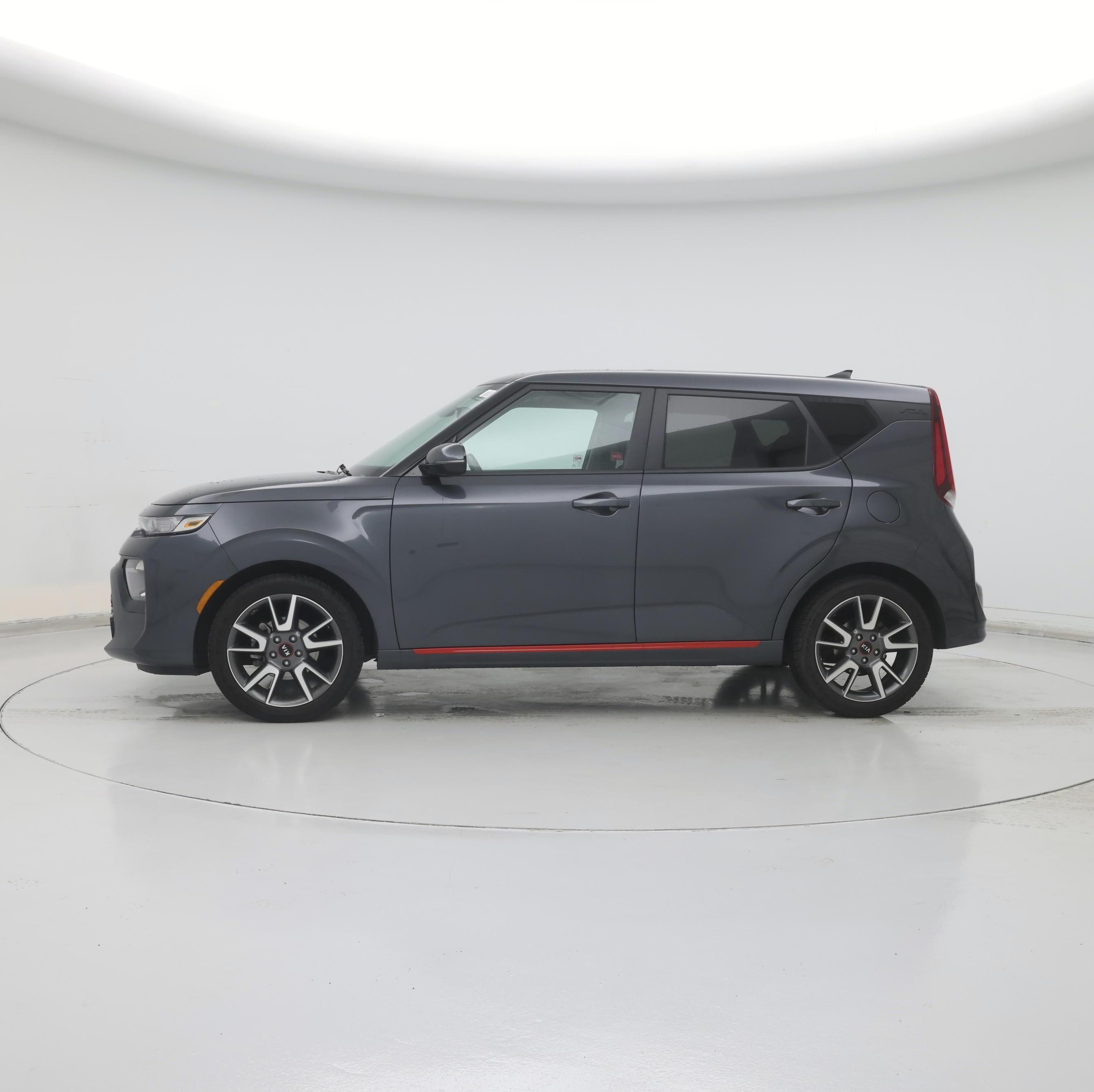 Thumbnail: 2021 Kia Soul - 3