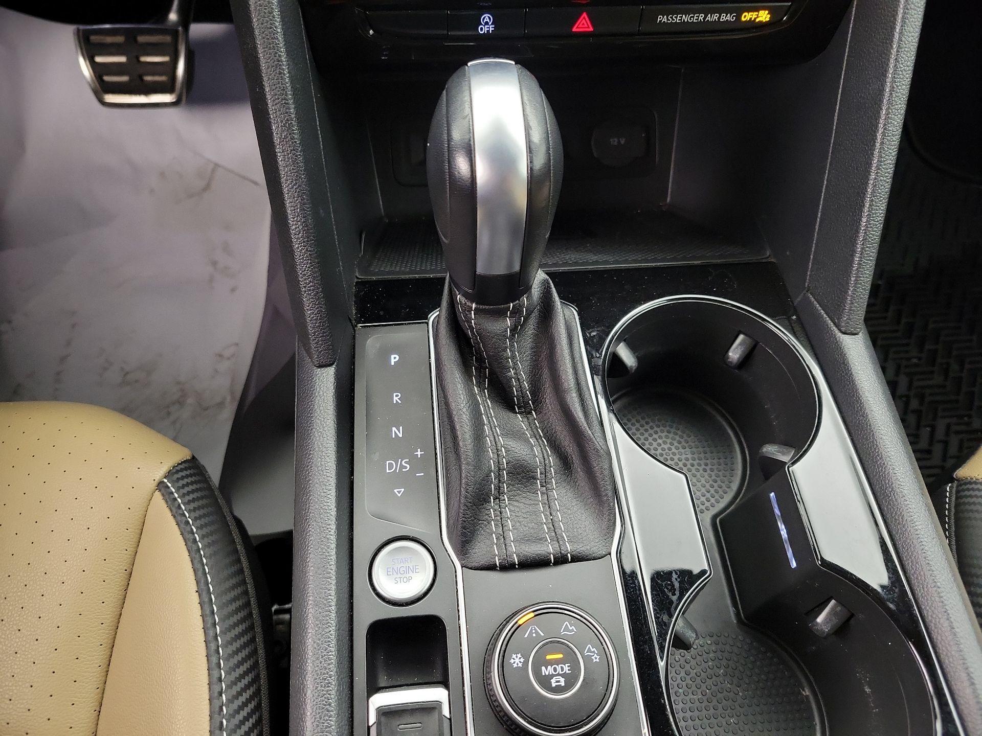 Thumbnail: 2022 Volkswagen Atlas - 17