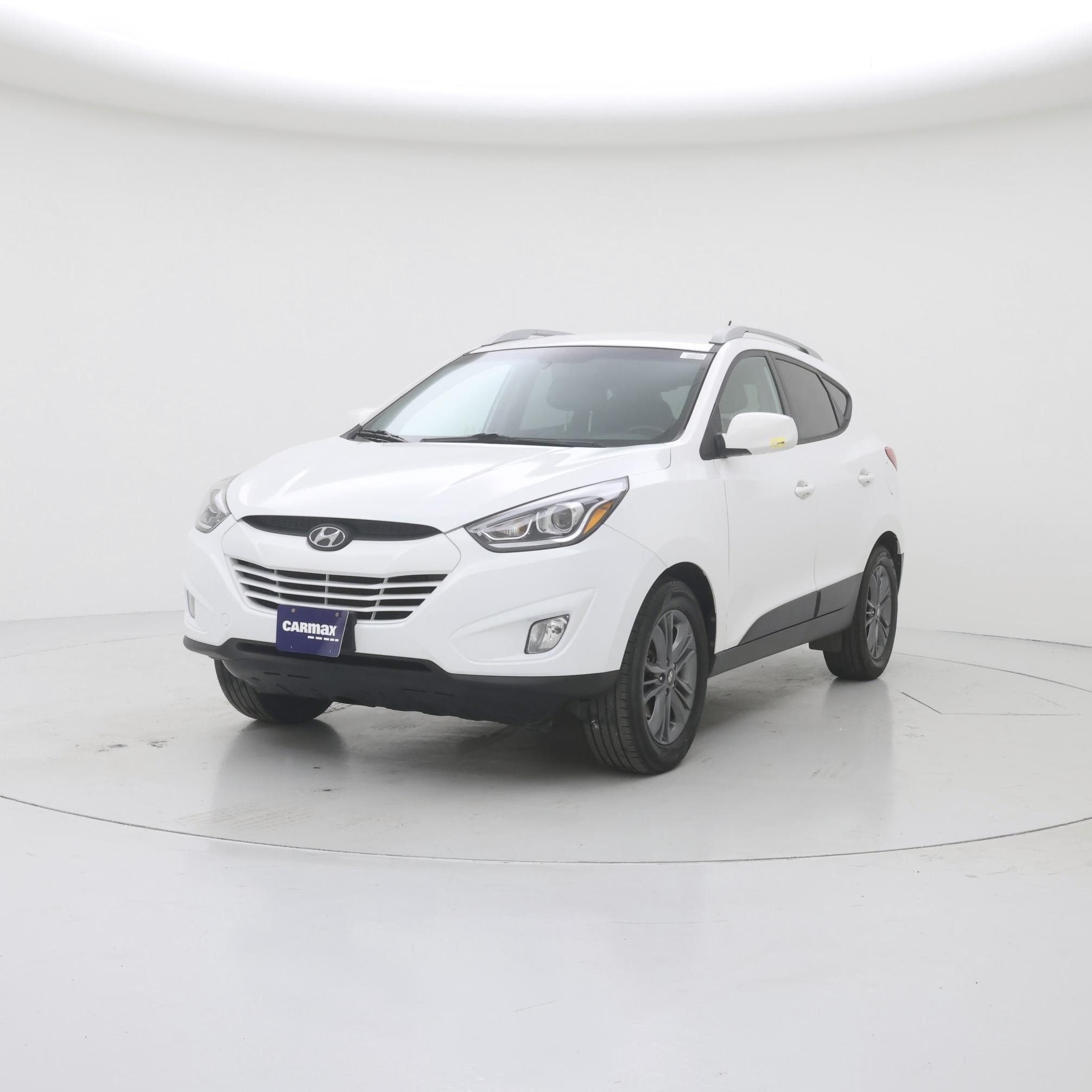 Thumbnail: 2015 Hyundai Tucson - 4