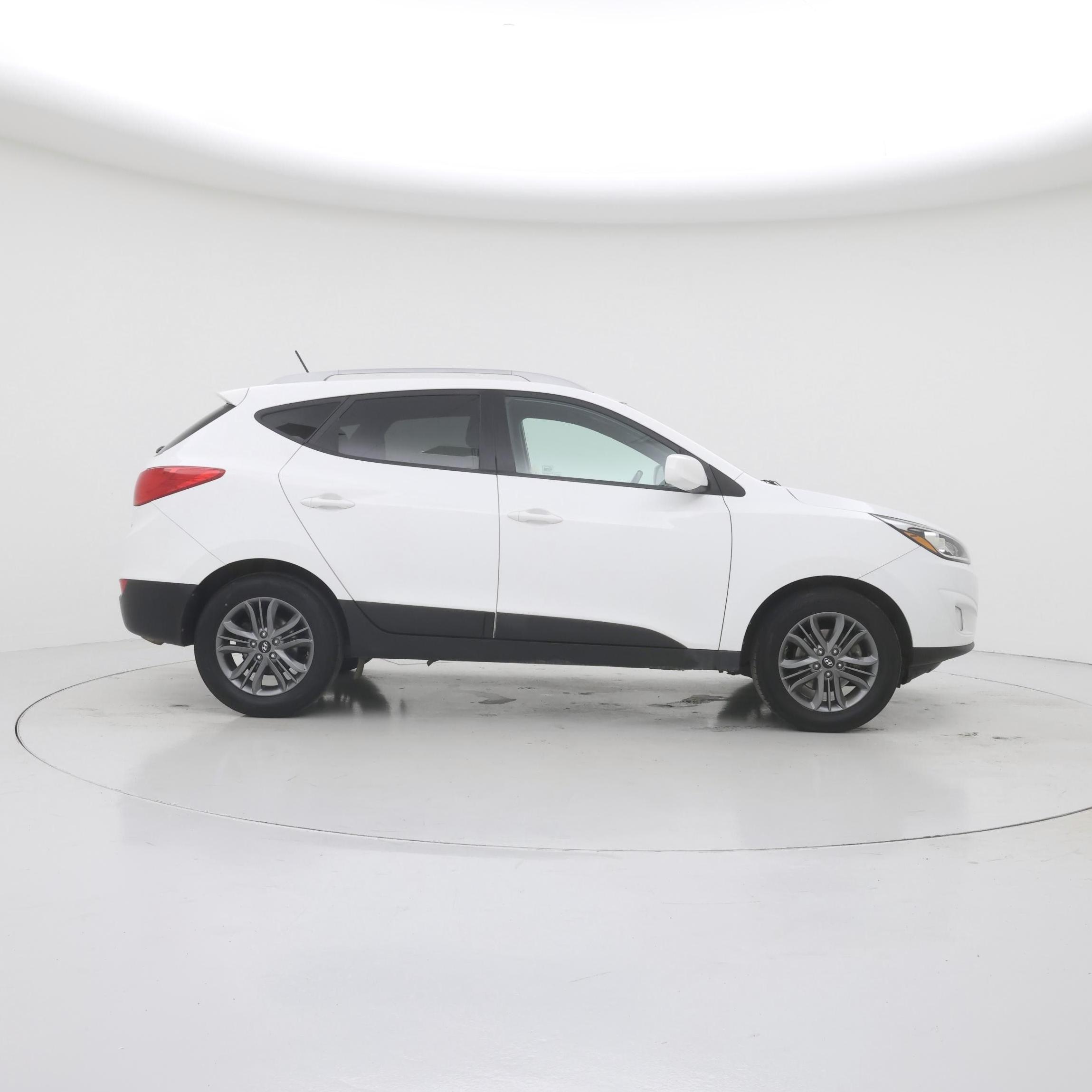 Thumbnail: 2015 Hyundai Tucson - 7