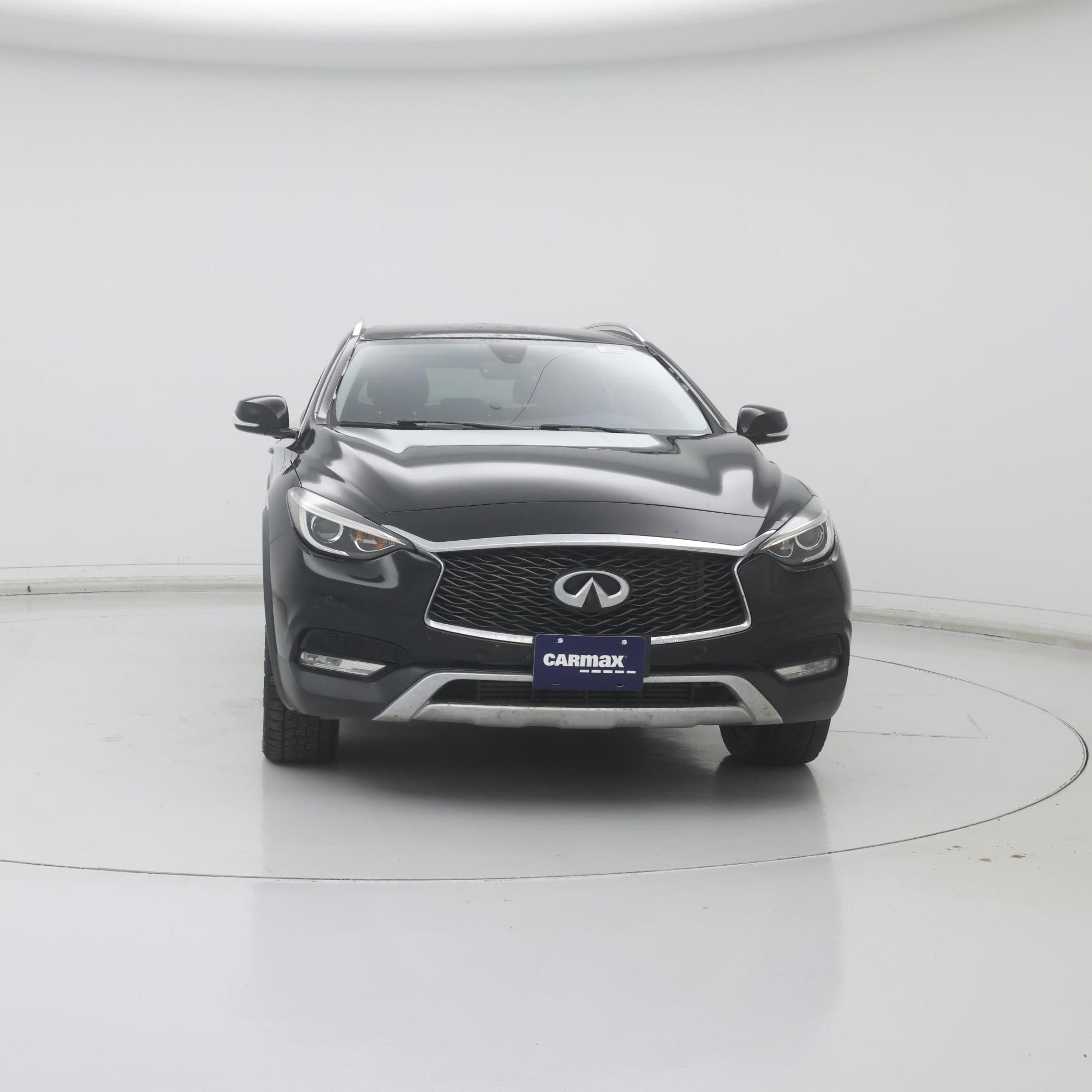 Thumbnail: 2017 INFINITI QX30 - 5