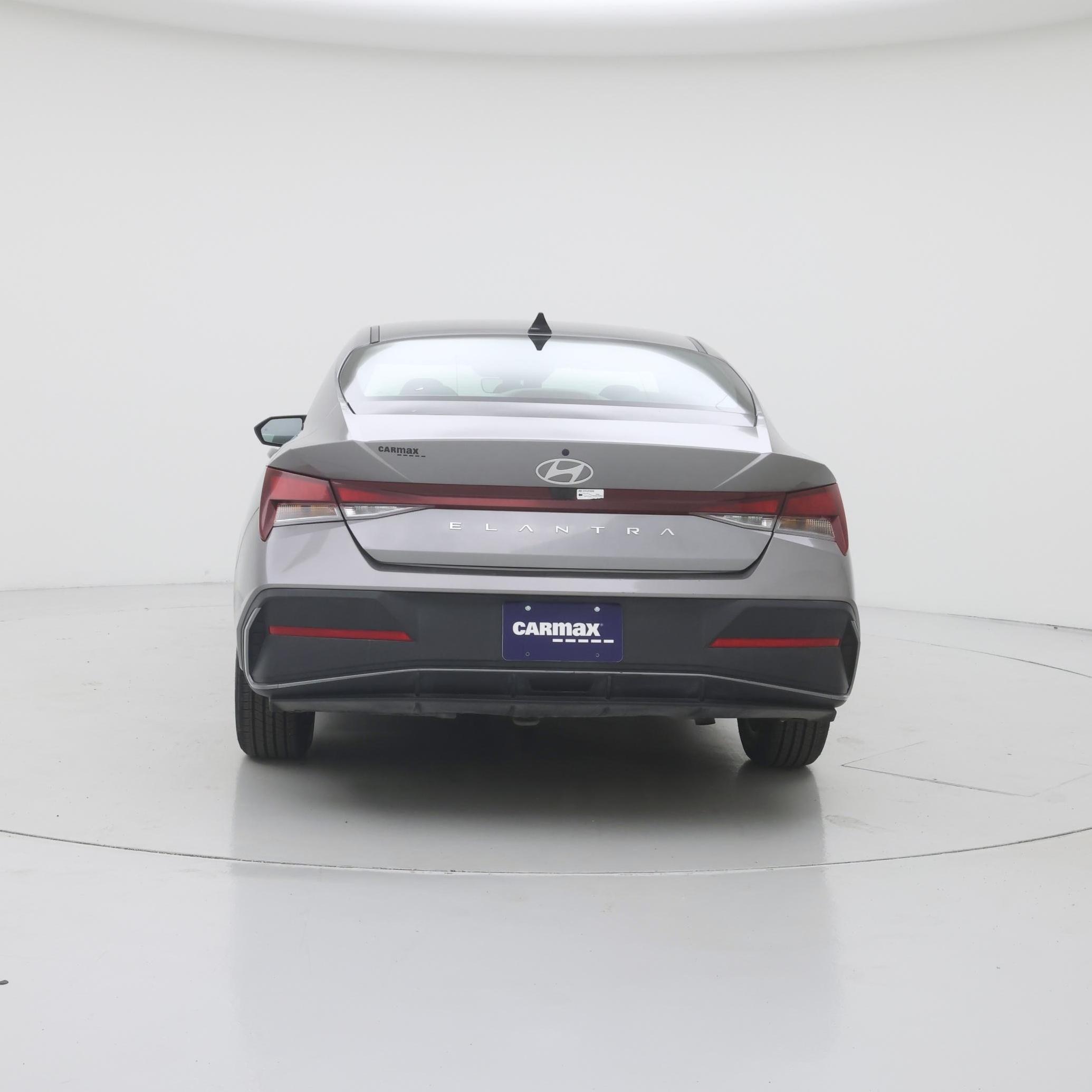 Thumbnail: 2024 Hyundai Elantra - 6