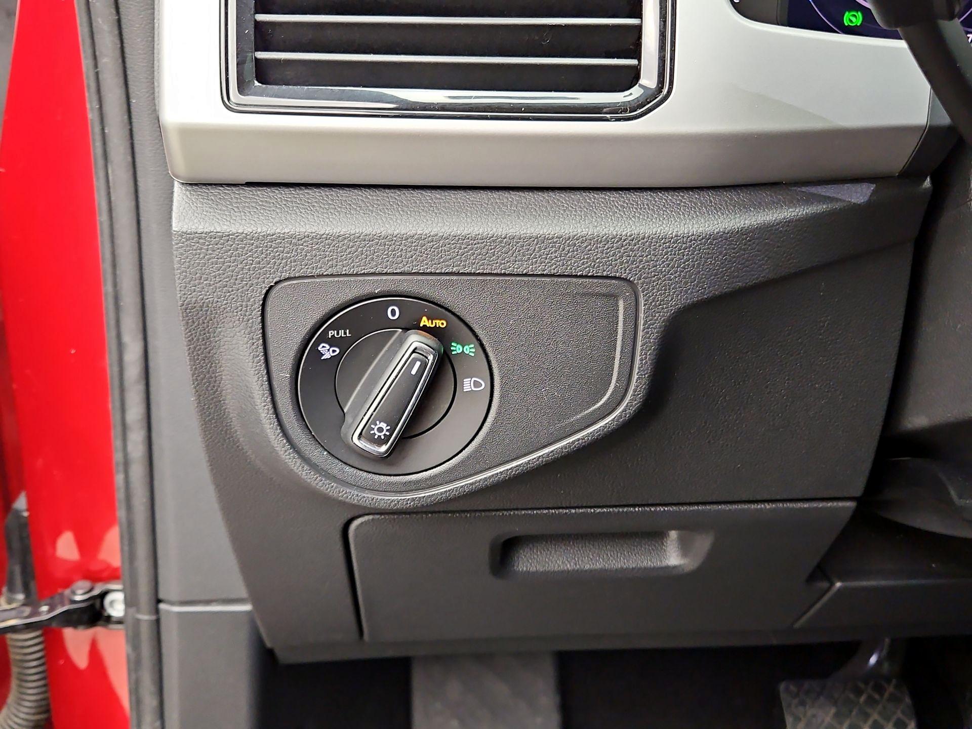 Thumbnail: 2022 Volkswagen Atlas - 13