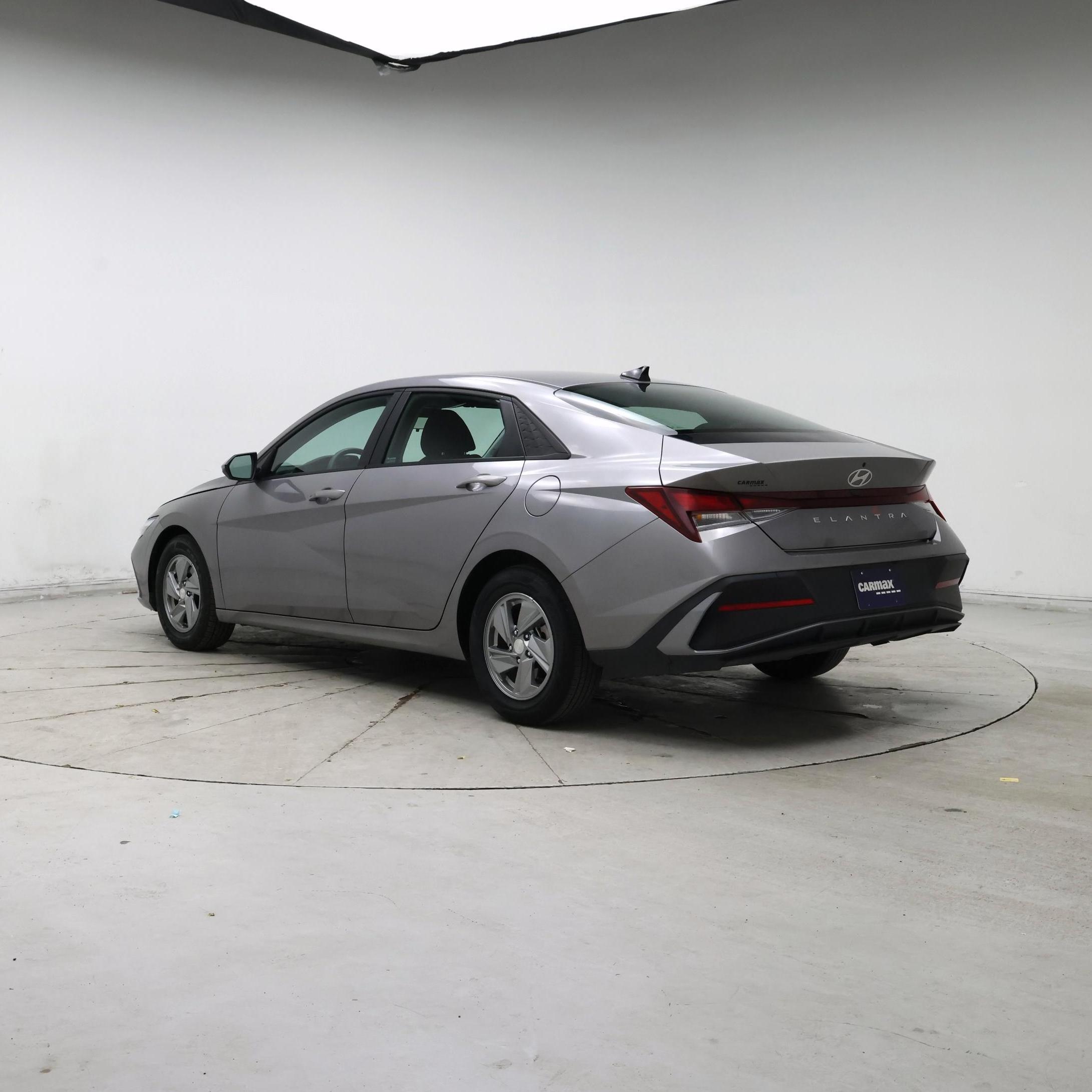 Thumbnail: 2024 Hyundai Elantra - 2