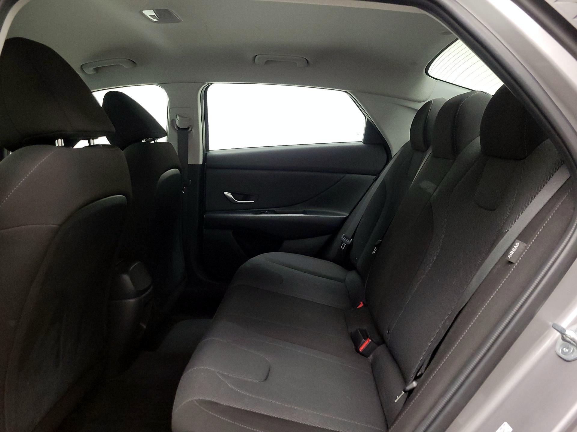 Thumbnail: 2024 Hyundai Elantra - 19