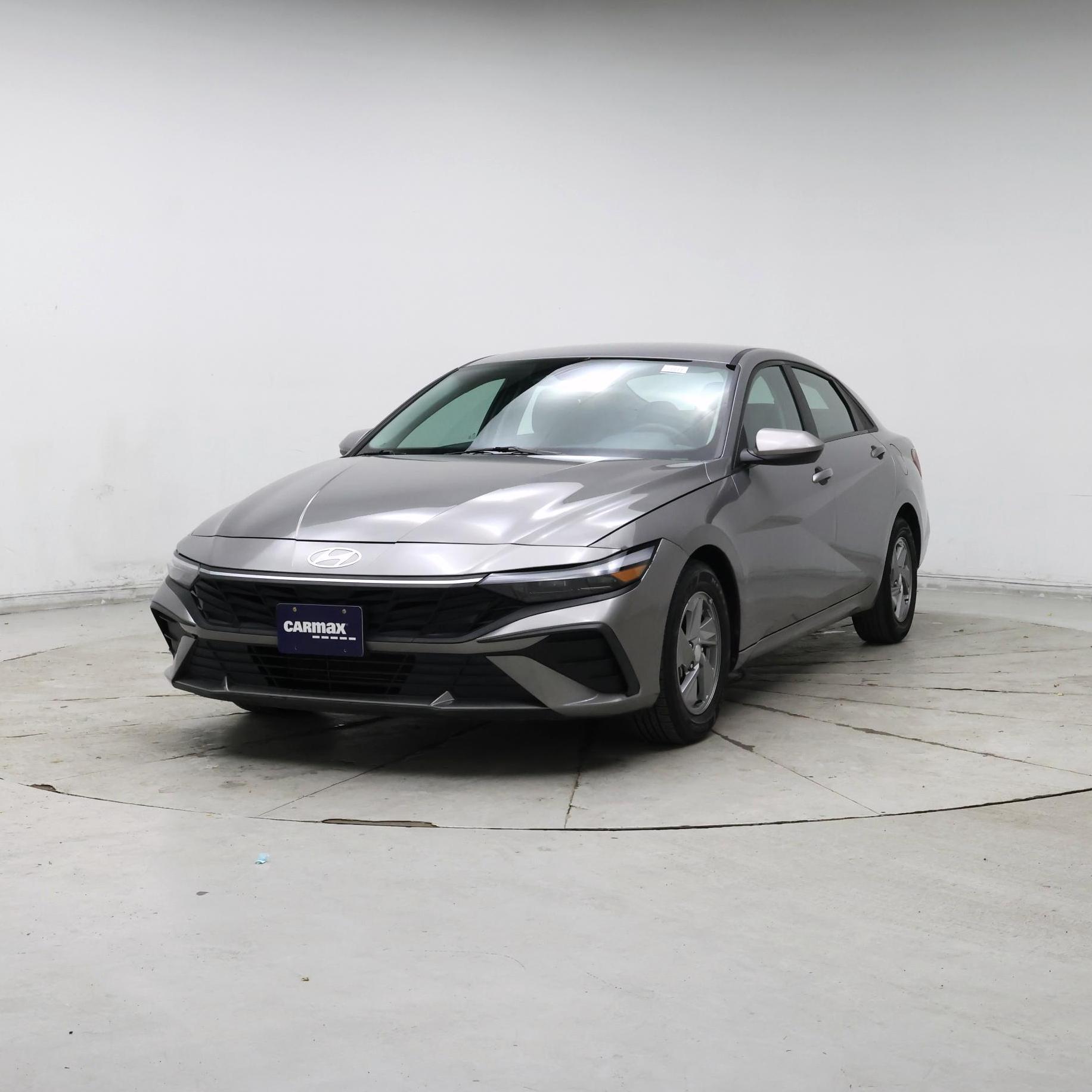 Thumbnail: 2024 Hyundai Elantra - 4