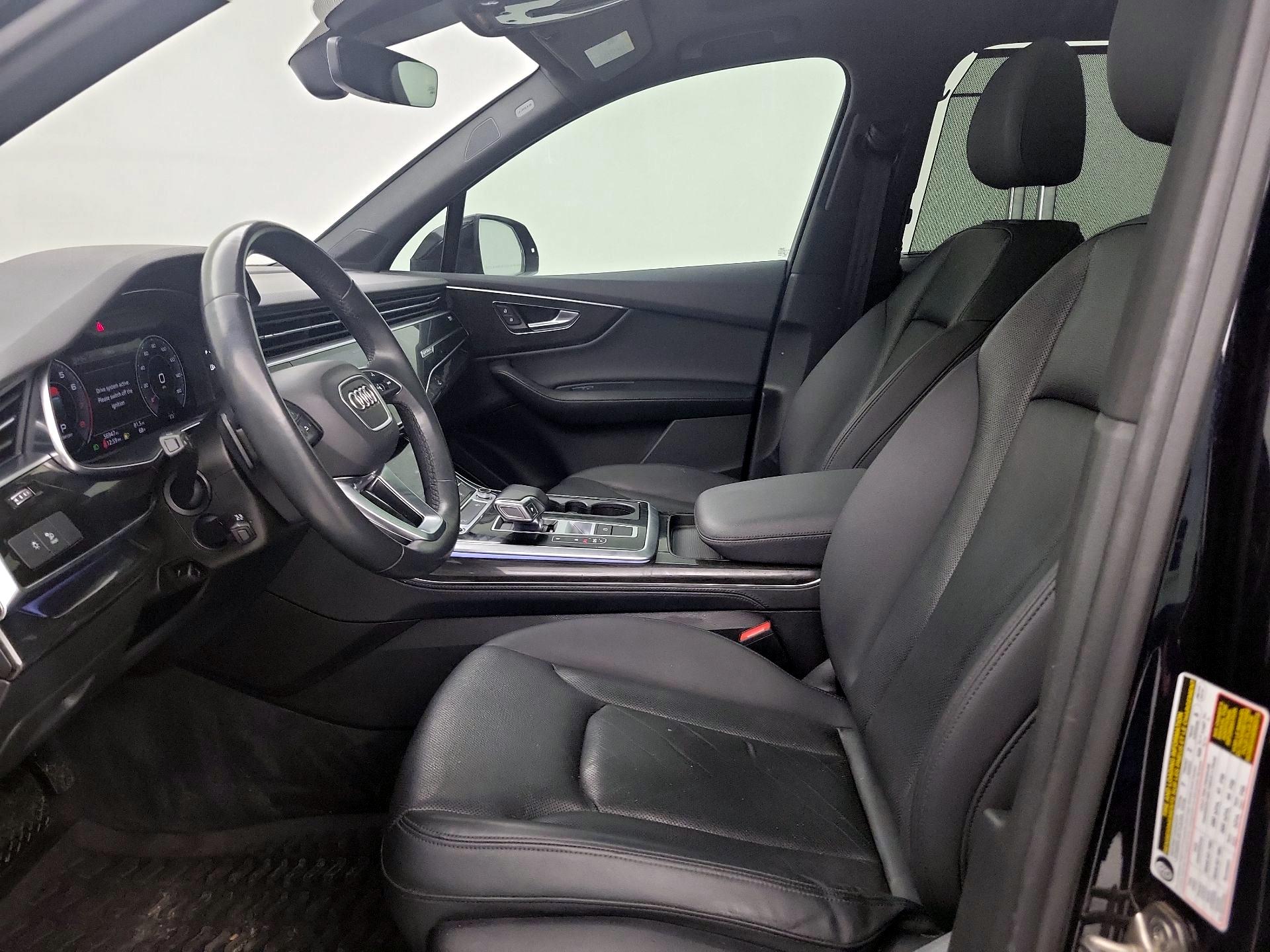 Thumbnail: 2021 Audi Q7 - 11