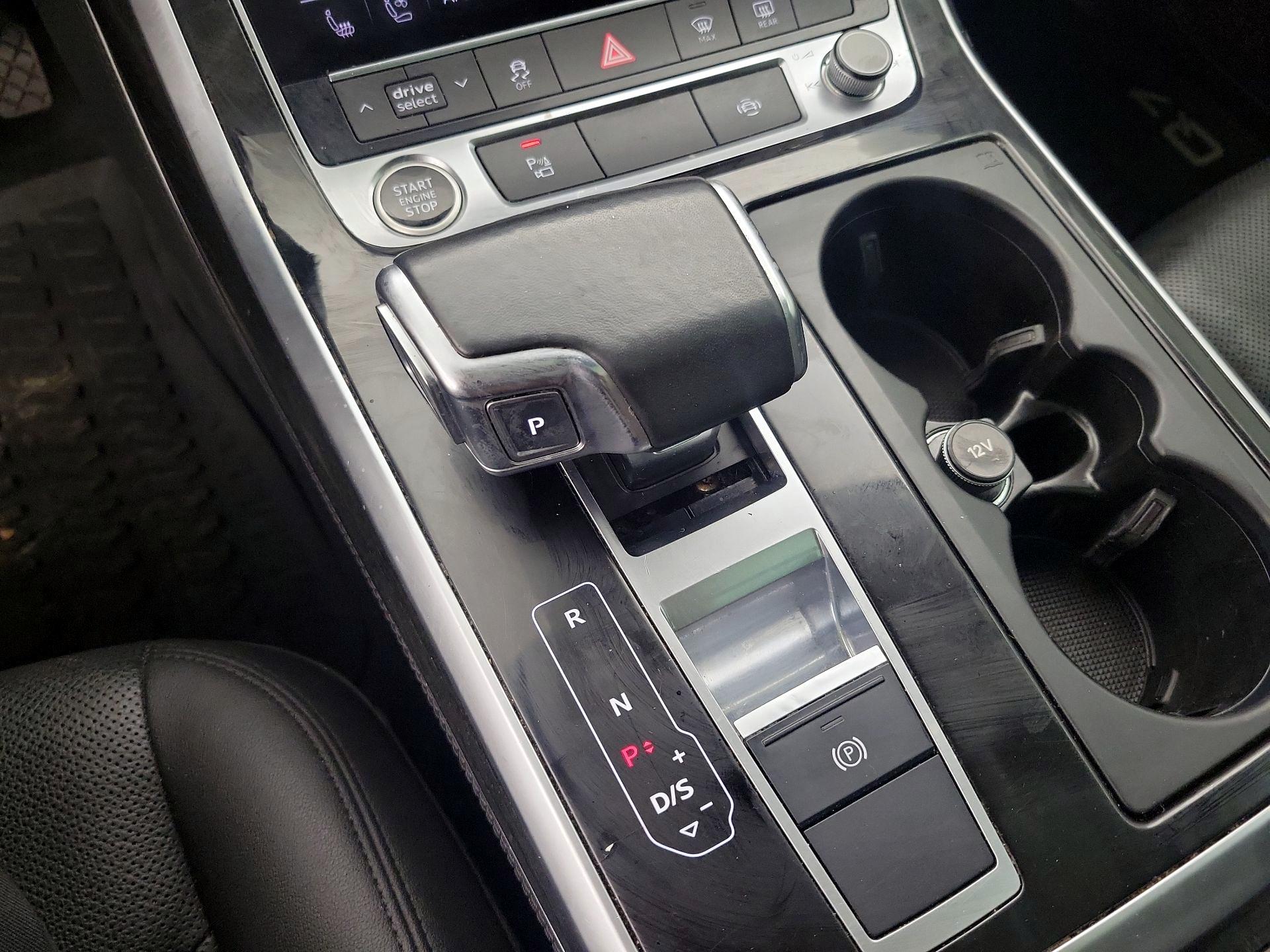Thumbnail: 2021 Audi Q7 - 17