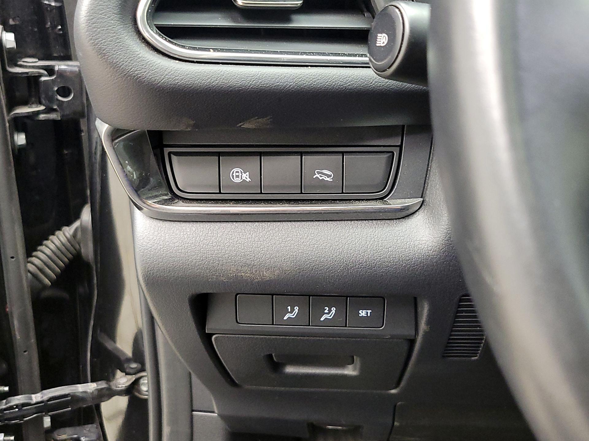 Thumbnail: 2025 Mazda CX-30 - 13