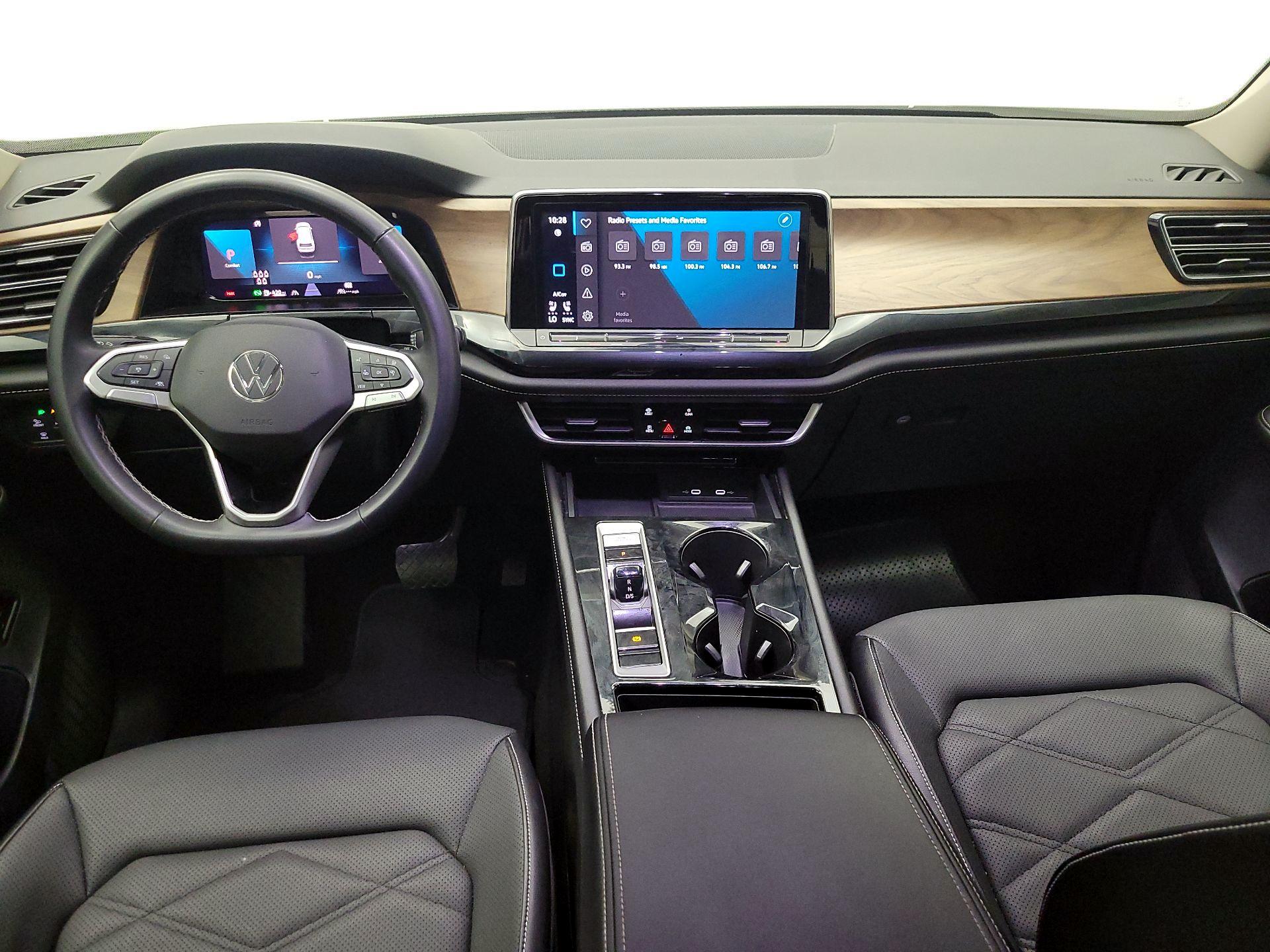 Thumbnail: 2024 Volkswagen Atlas - 9