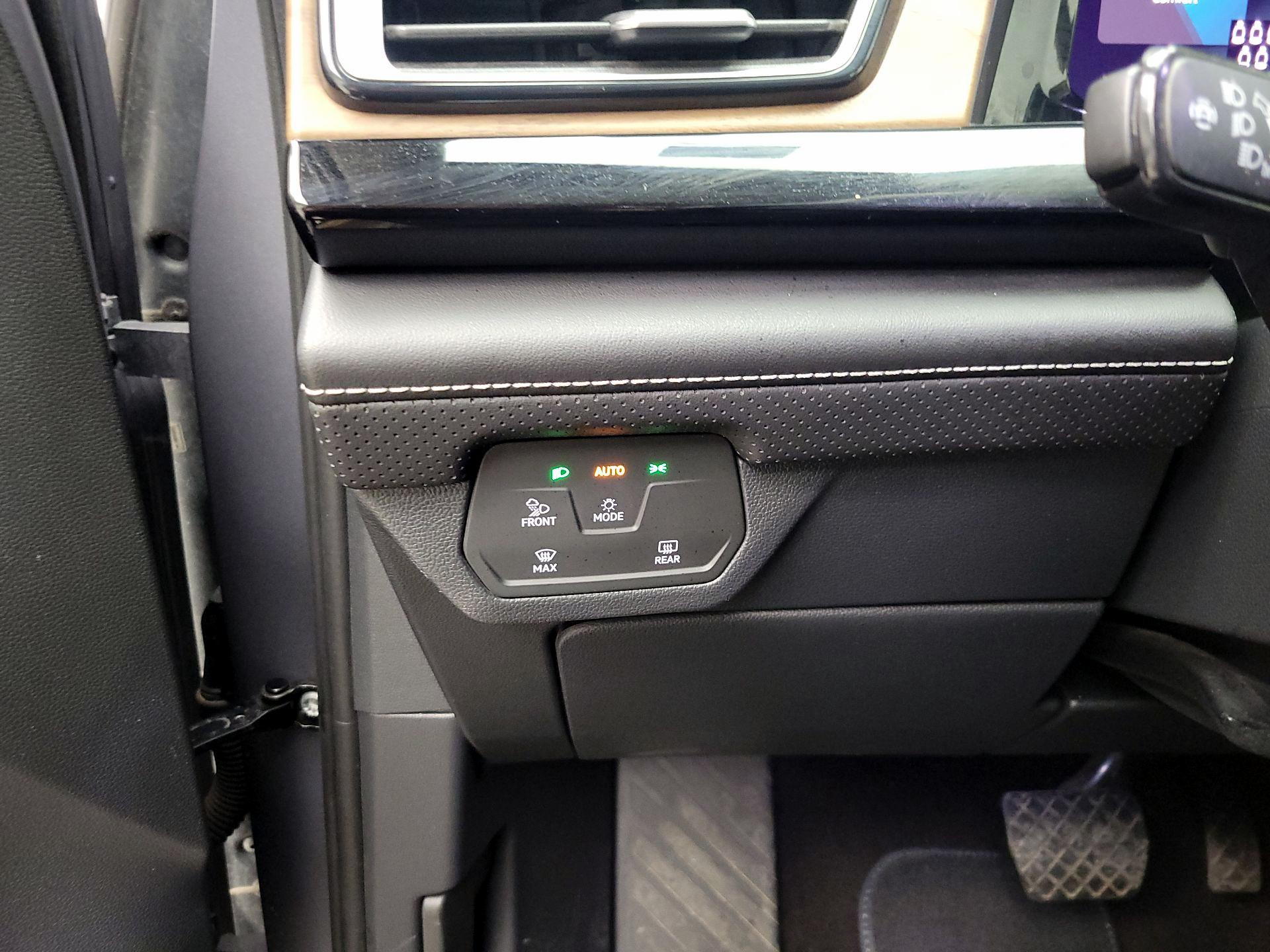 Thumbnail: 2024 Volkswagen Atlas - 13