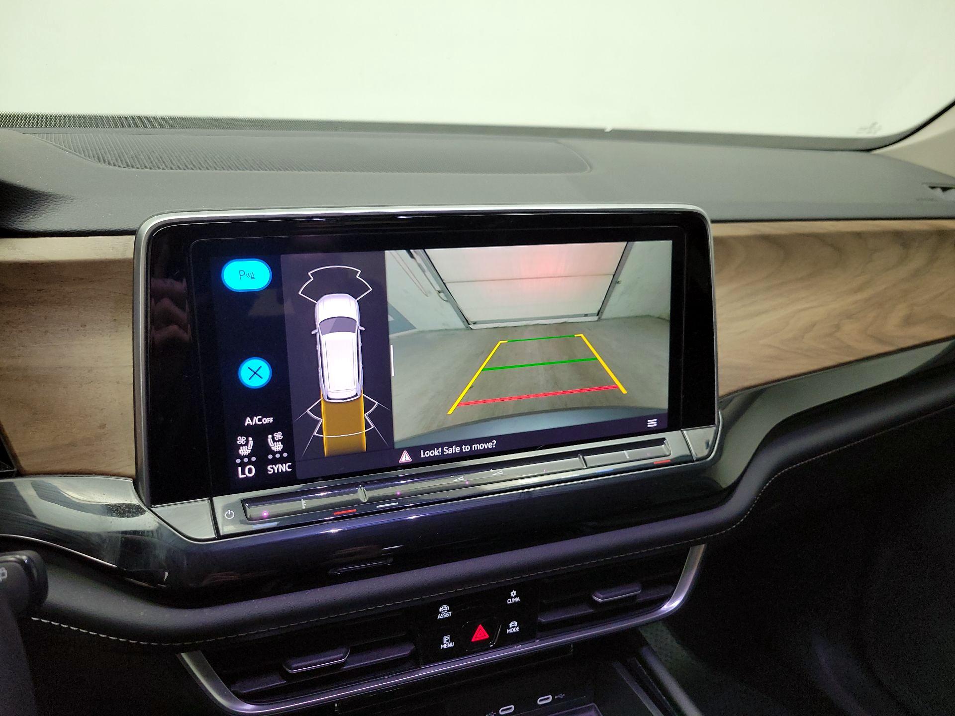 Thumbnail: 2024 Volkswagen Atlas - 14