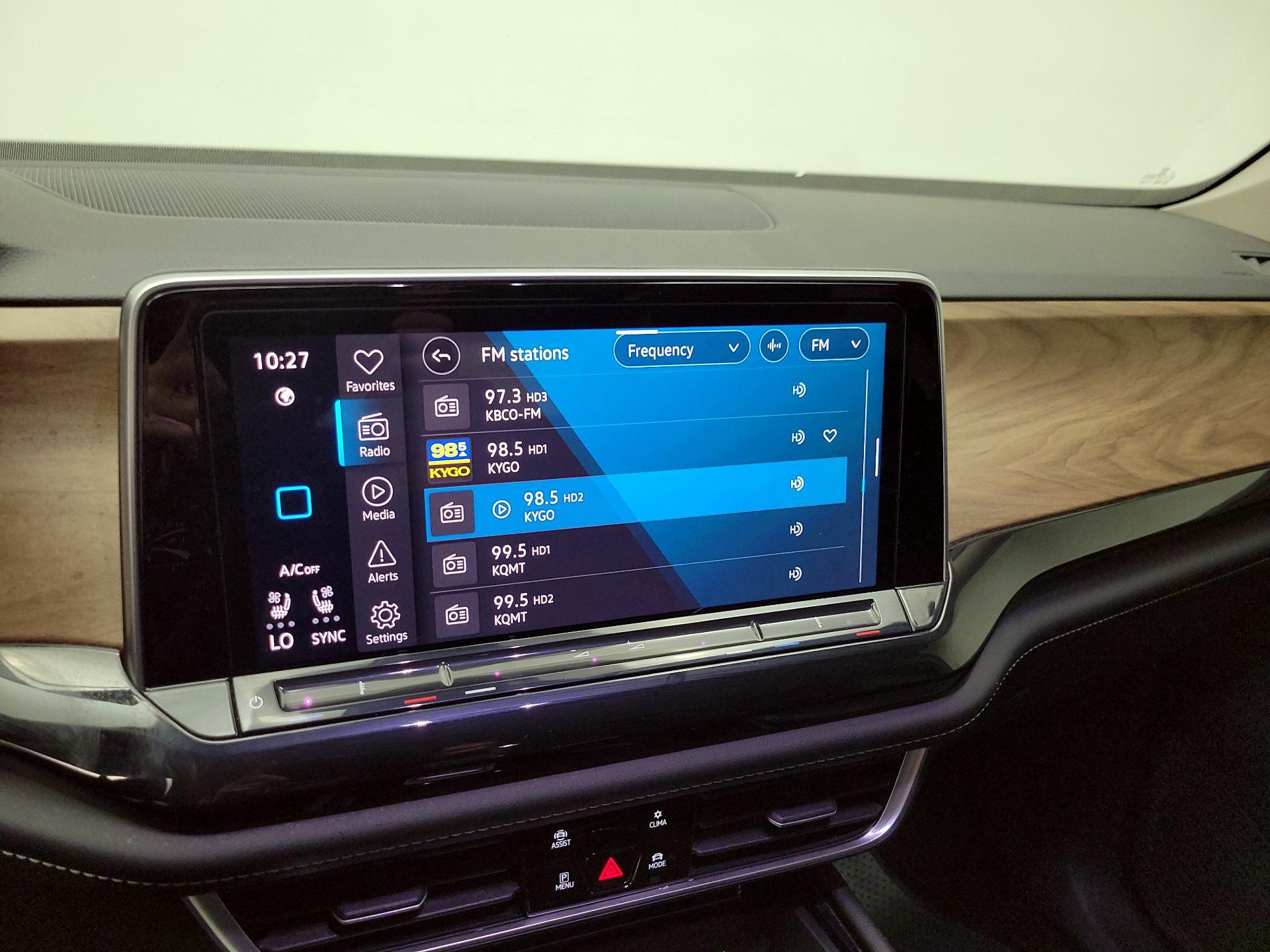 Thumbnail: 2024 Volkswagen Atlas - 15