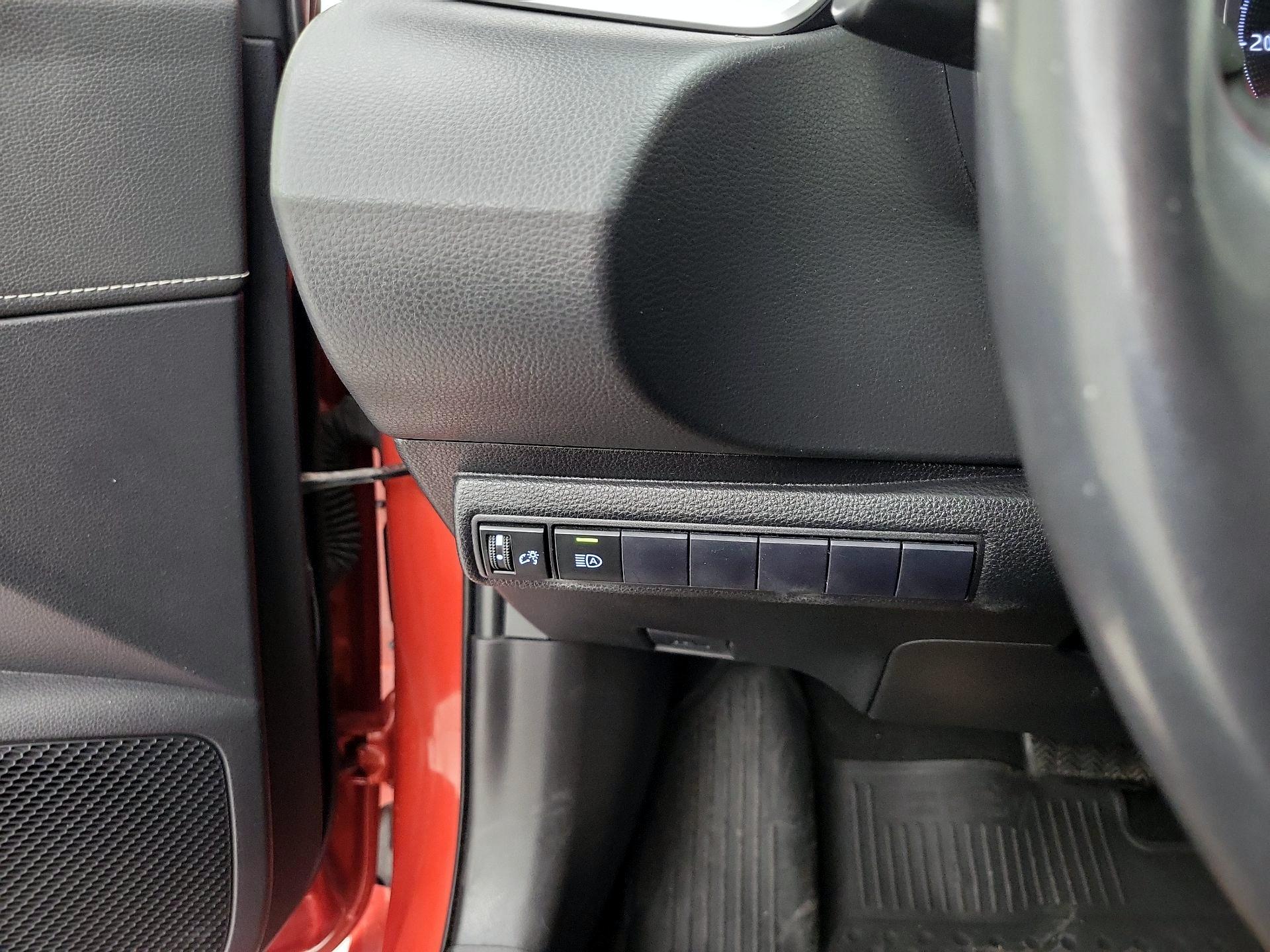 Thumbnail: 2020 Toyota Corolla - 13