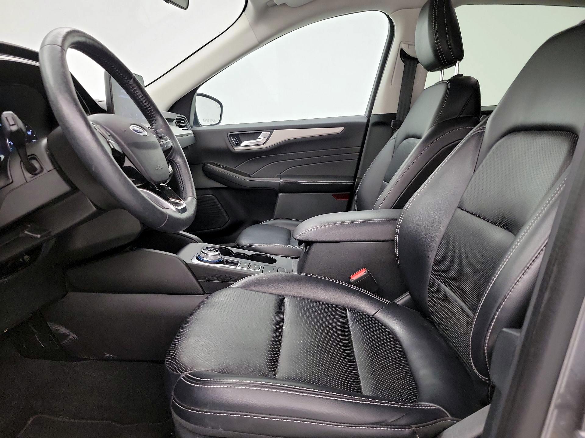 Thumbnail: 2021 Ford Escape - 11