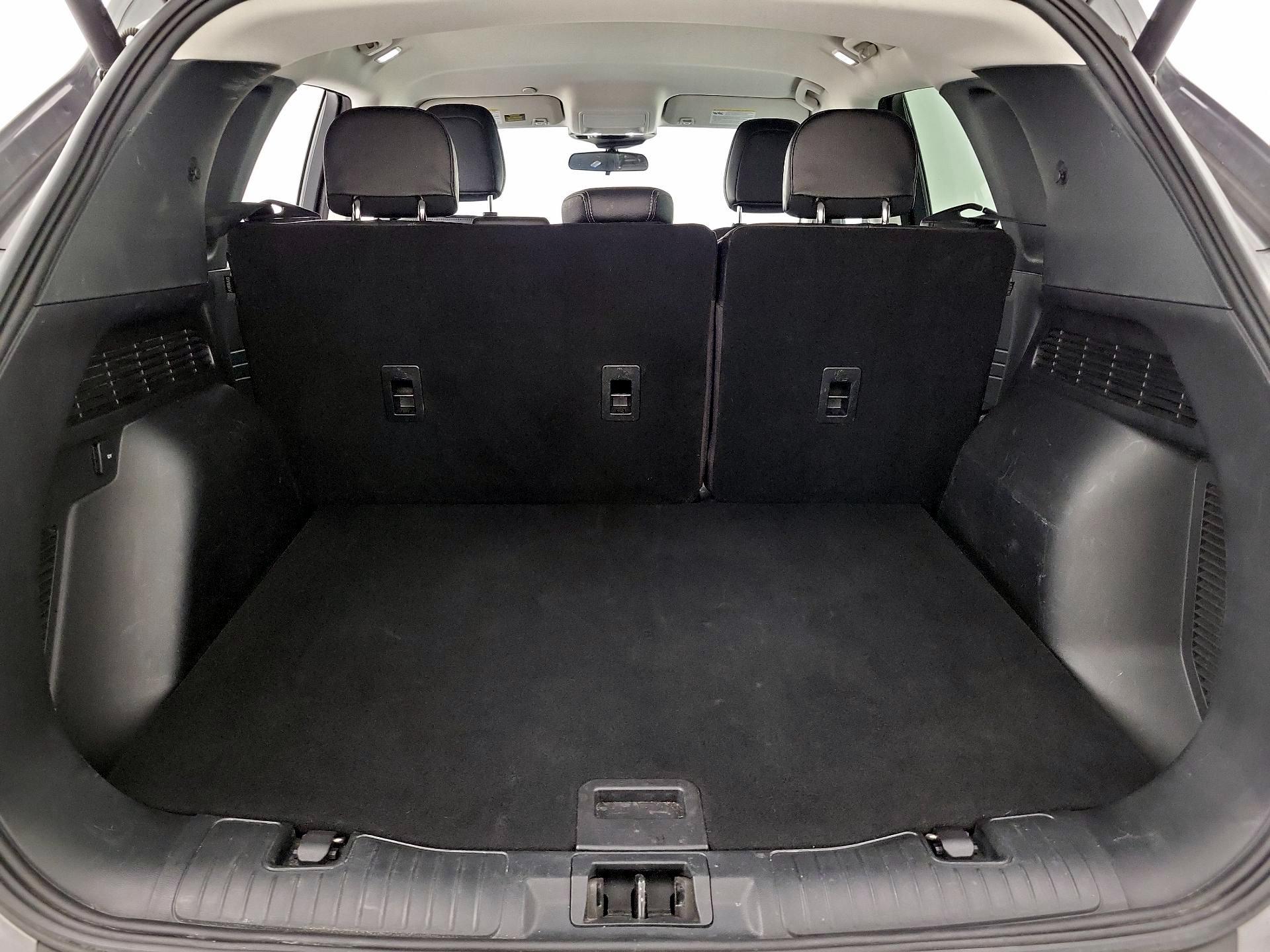 Thumbnail: 2021 Ford Escape - 20