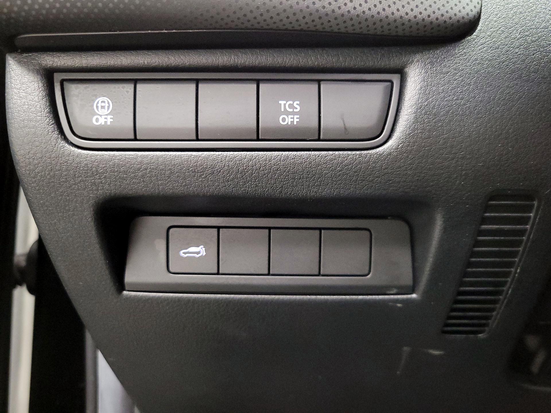 Thumbnail: 2024 Mazda CX-50 - 13