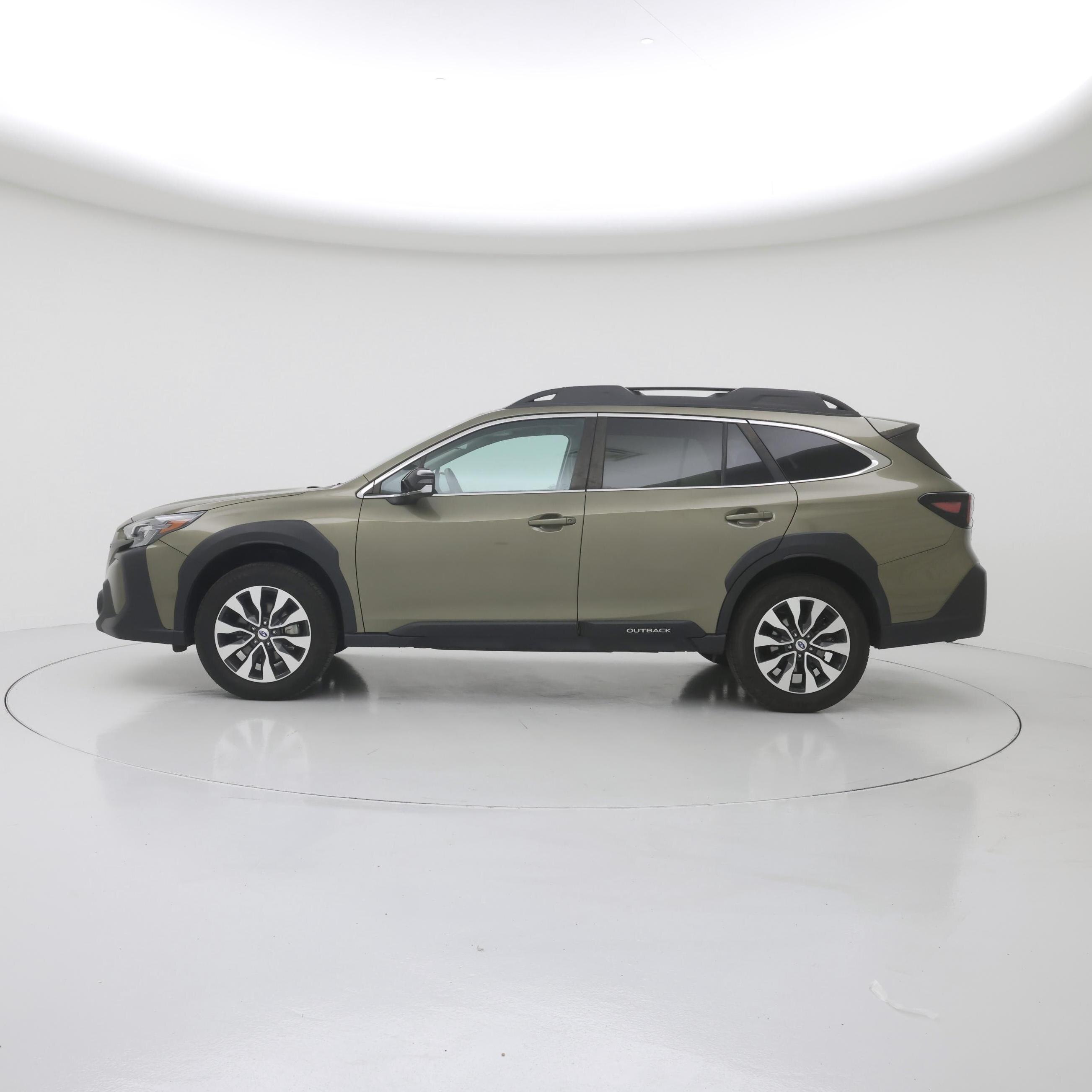Thumbnail: 2023 Subaru Outback - 3