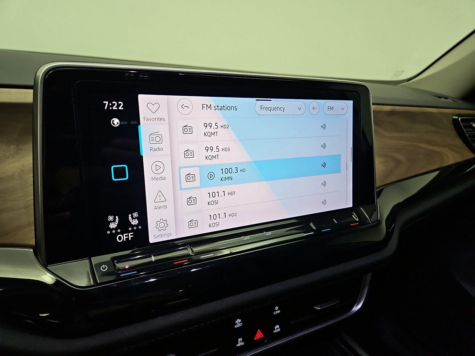 Thumbnail: 2024 Volkswagen Atlas - 15