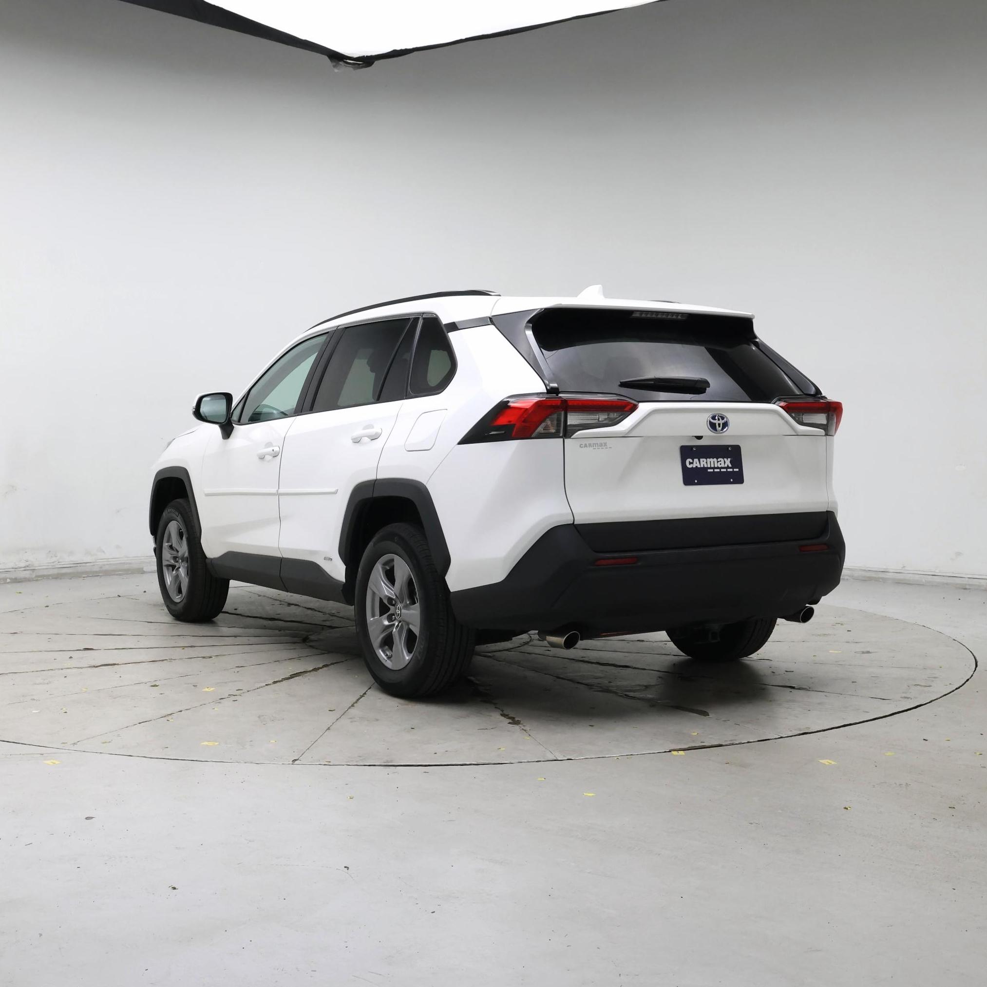 Thumbnail: 2024 Toyota RAV4 - 2