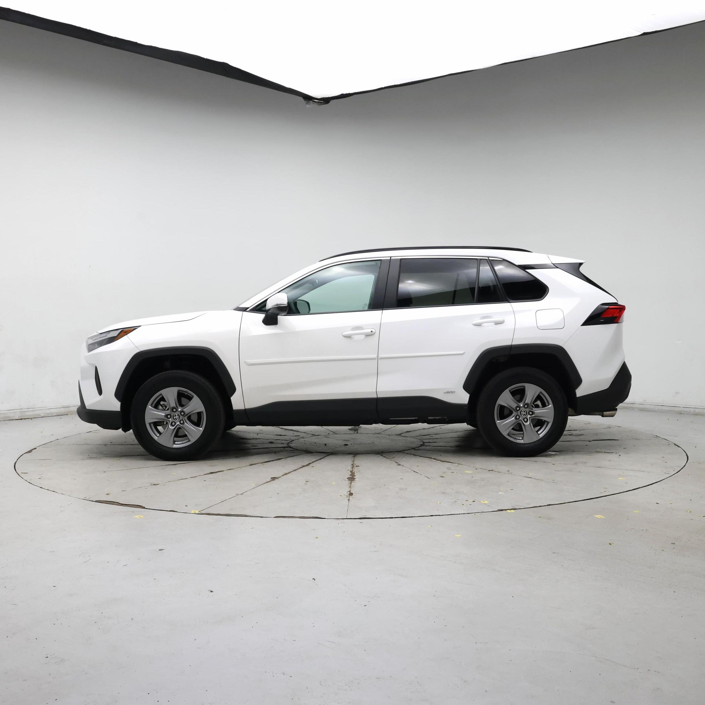 Thumbnail: 2024 Toyota RAV4 - 3