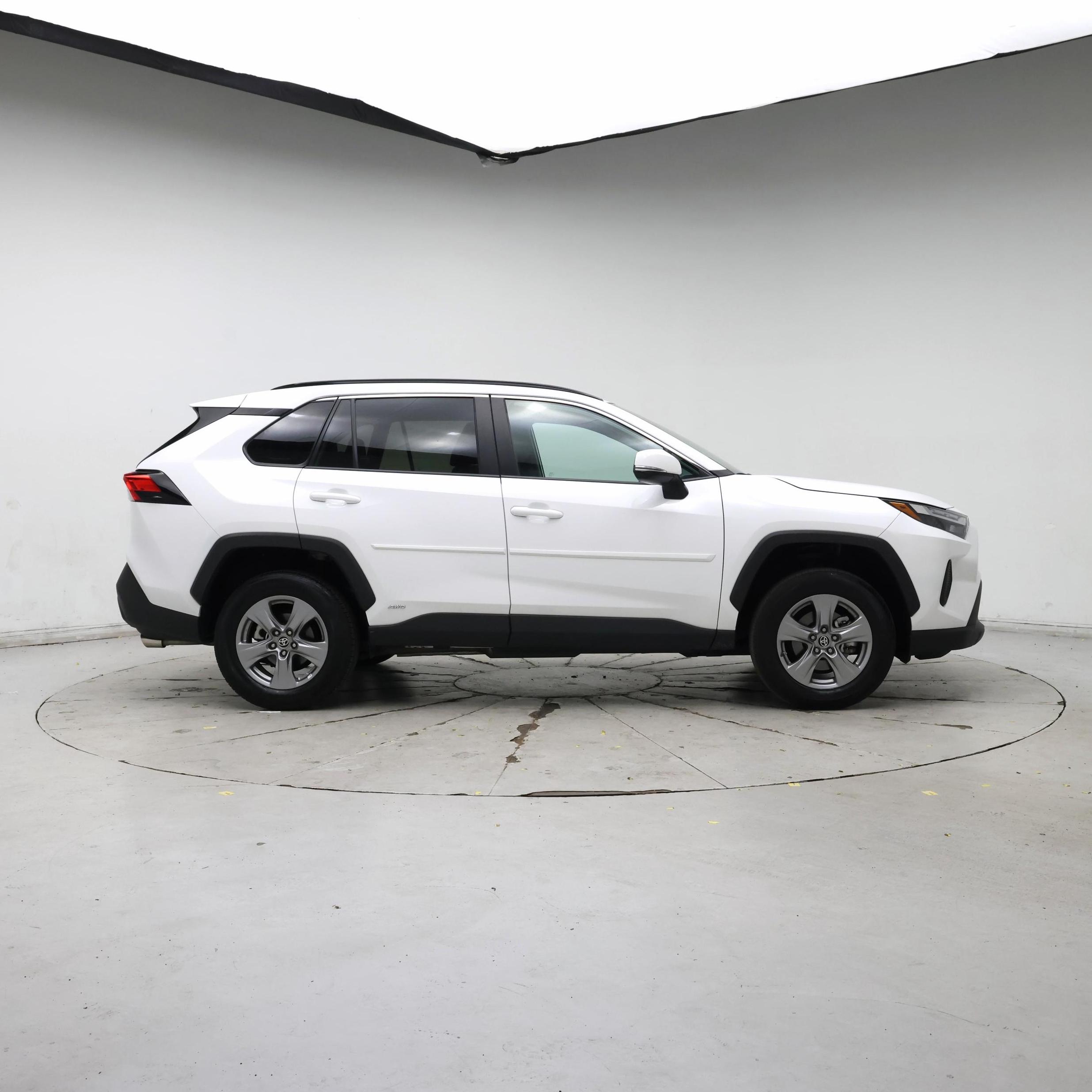 Thumbnail: 2024 Toyota RAV4 - 7