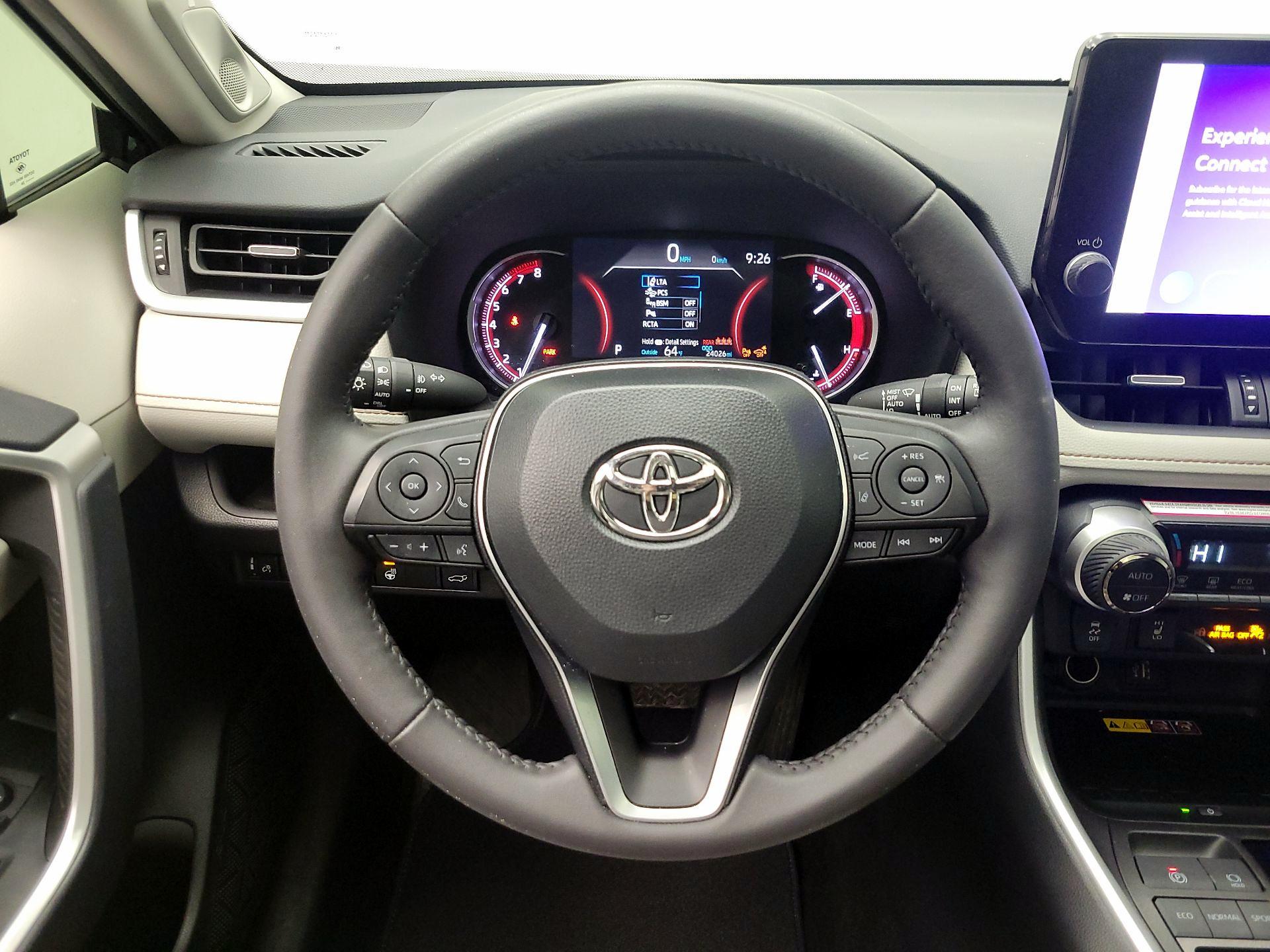 Thumbnail: 2024 Toyota RAV4 - 10