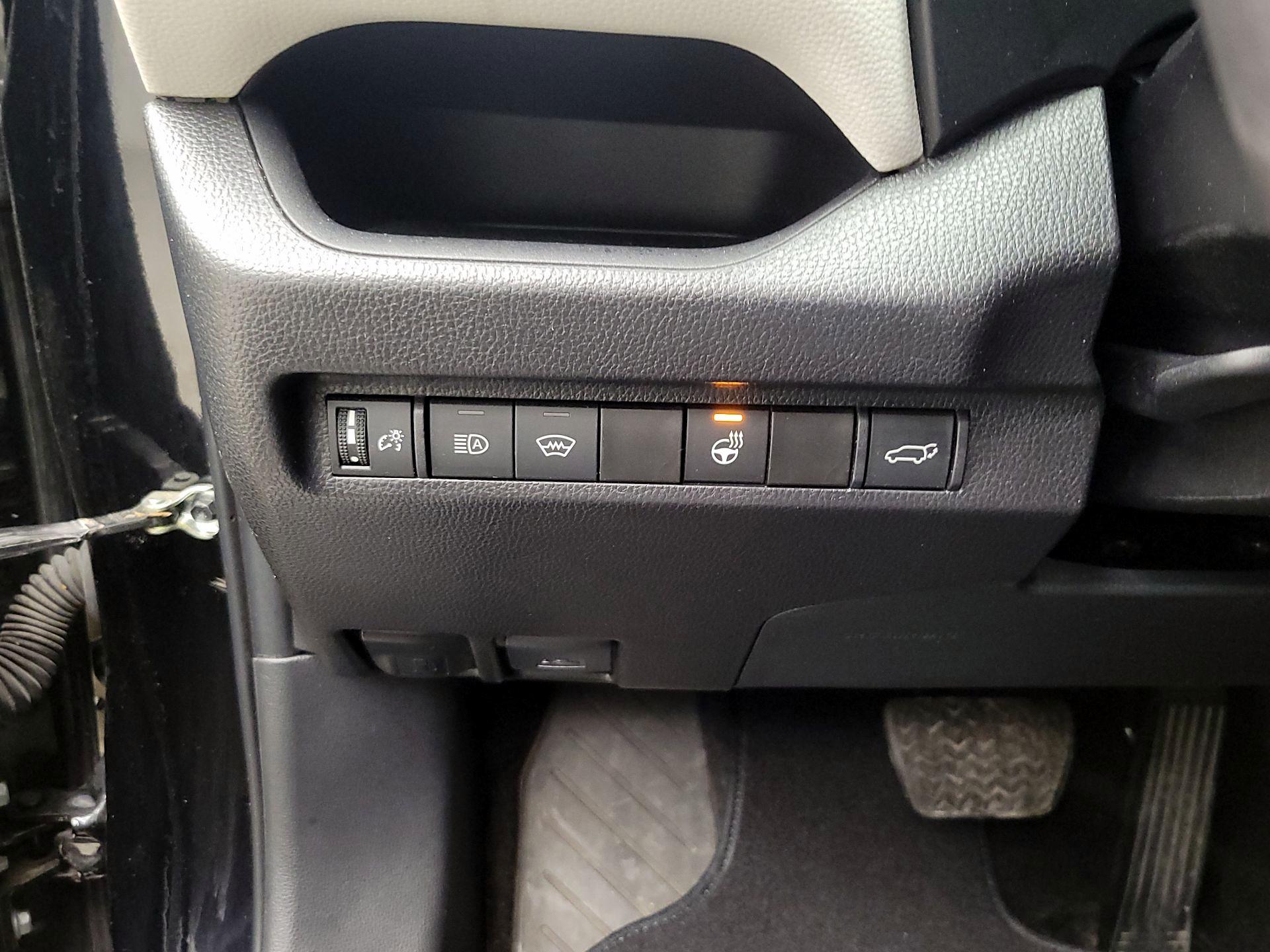 Thumbnail: 2024 Toyota RAV4 - 13