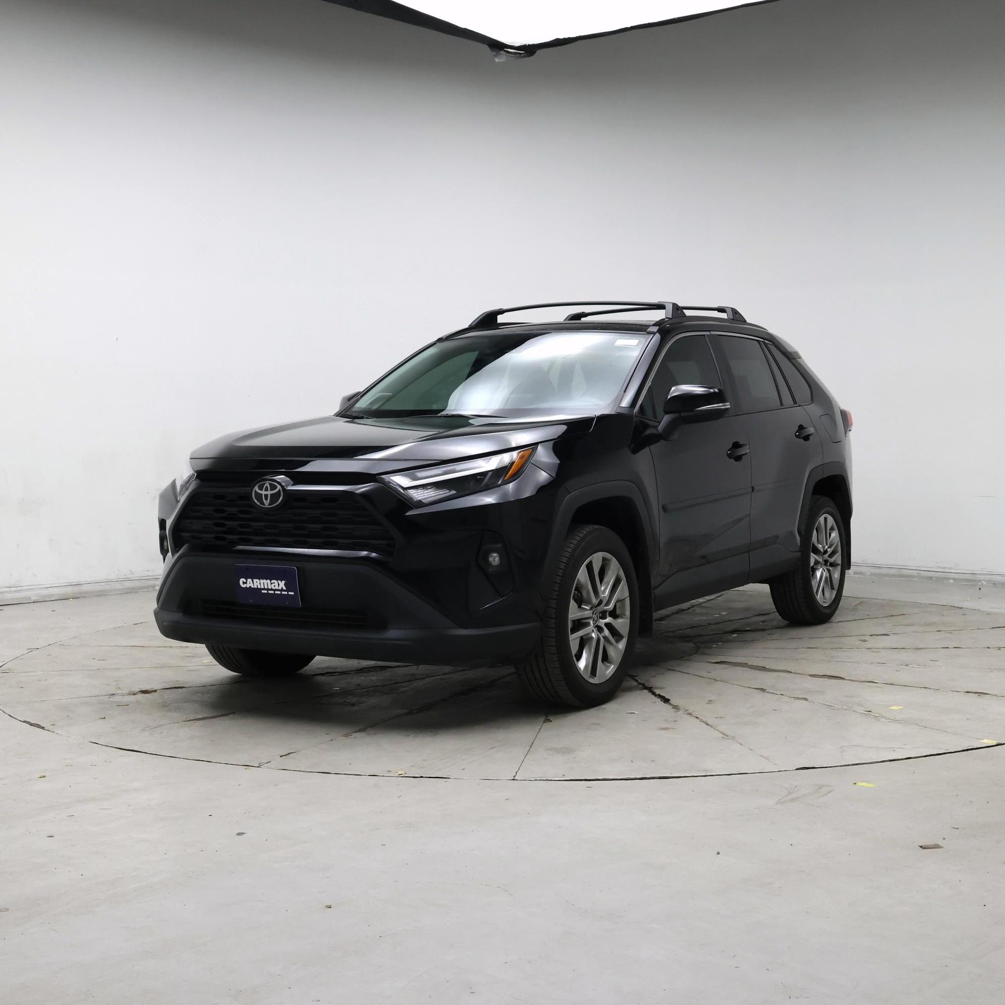 Thumbnail: 2024 Toyota RAV4 - 4