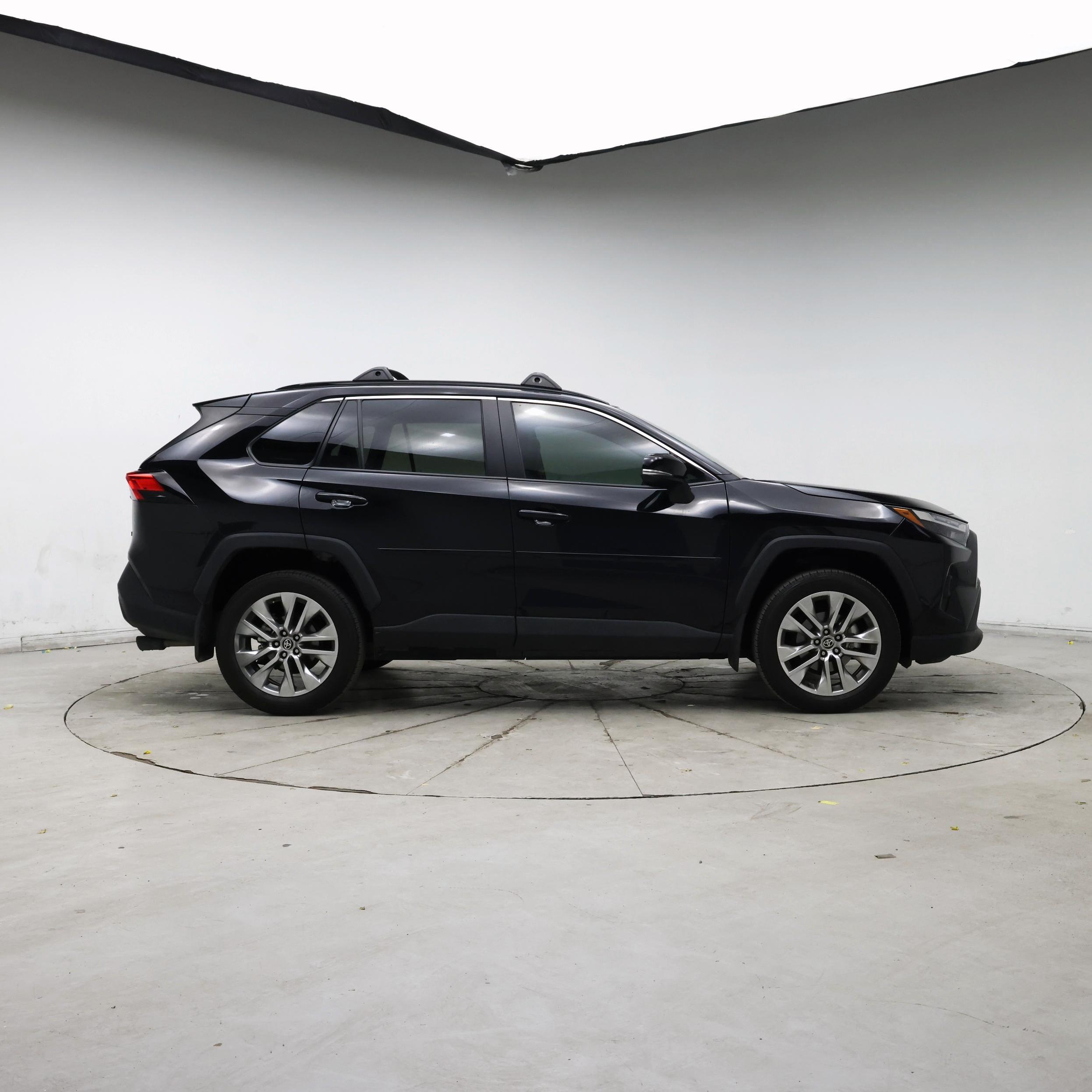 Thumbnail: 2024 Toyota RAV4 - 7