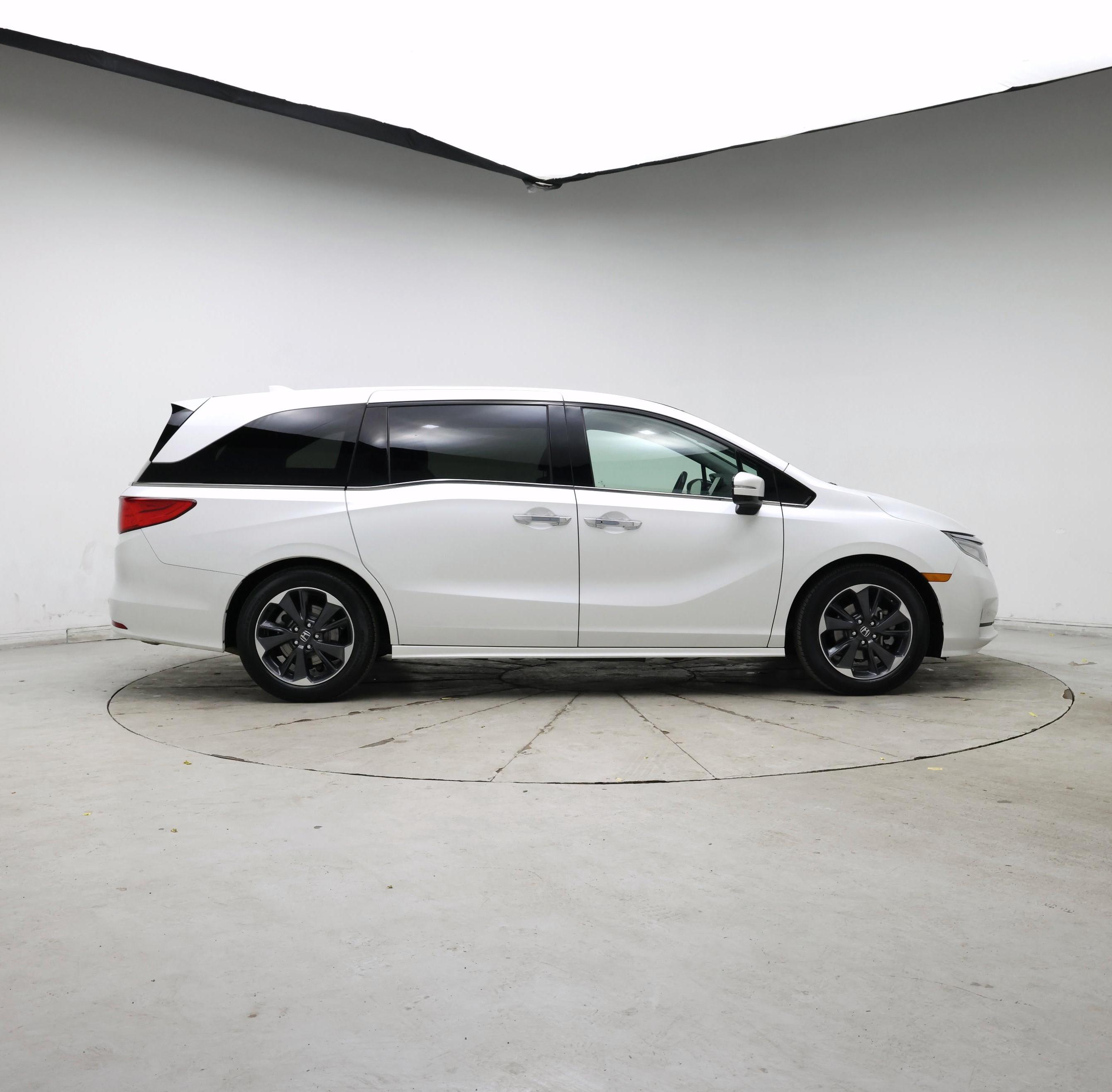 Thumbnail: 2022 Honda Odyssey - 7