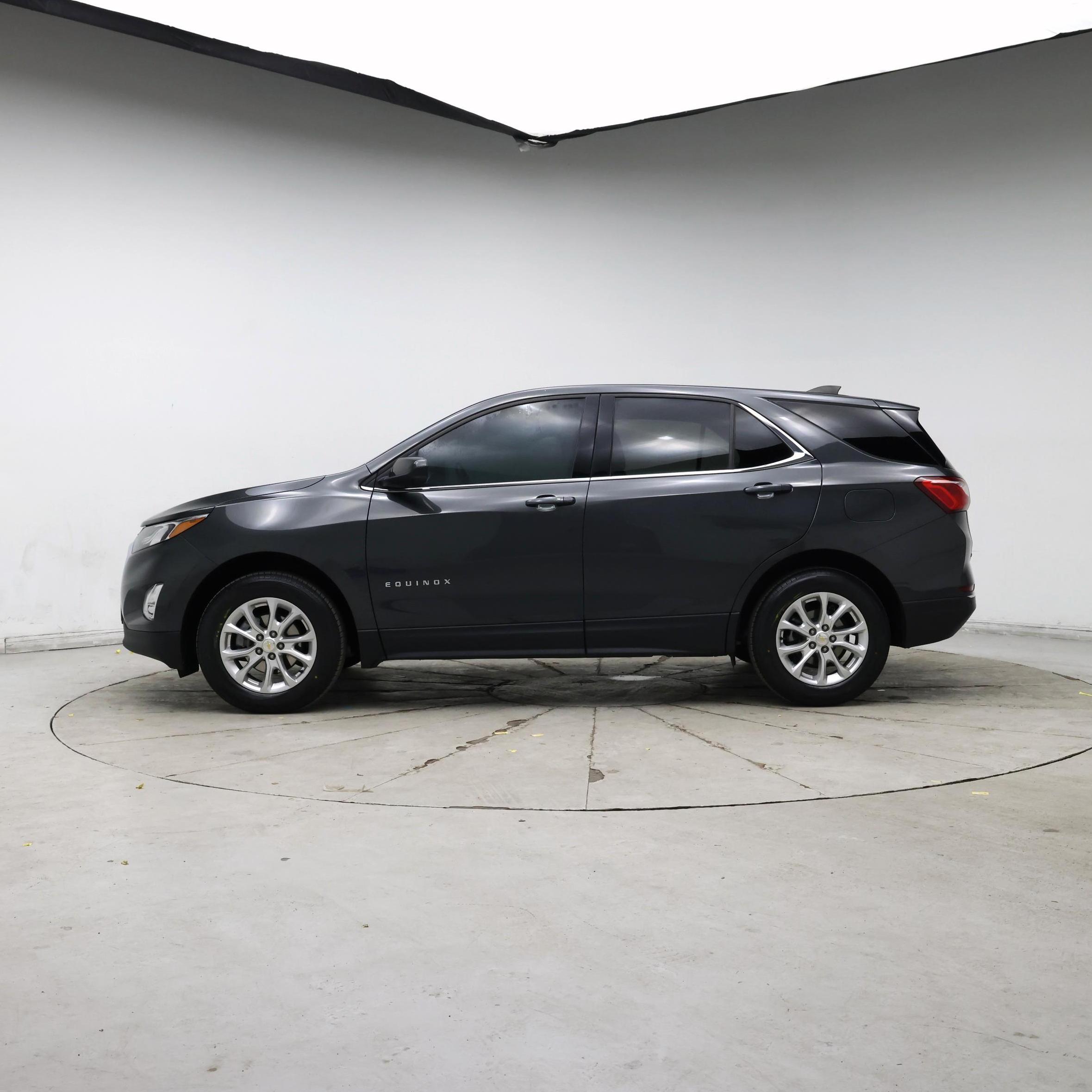 Thumbnail: 2020 Chevrolet Equinox - 3