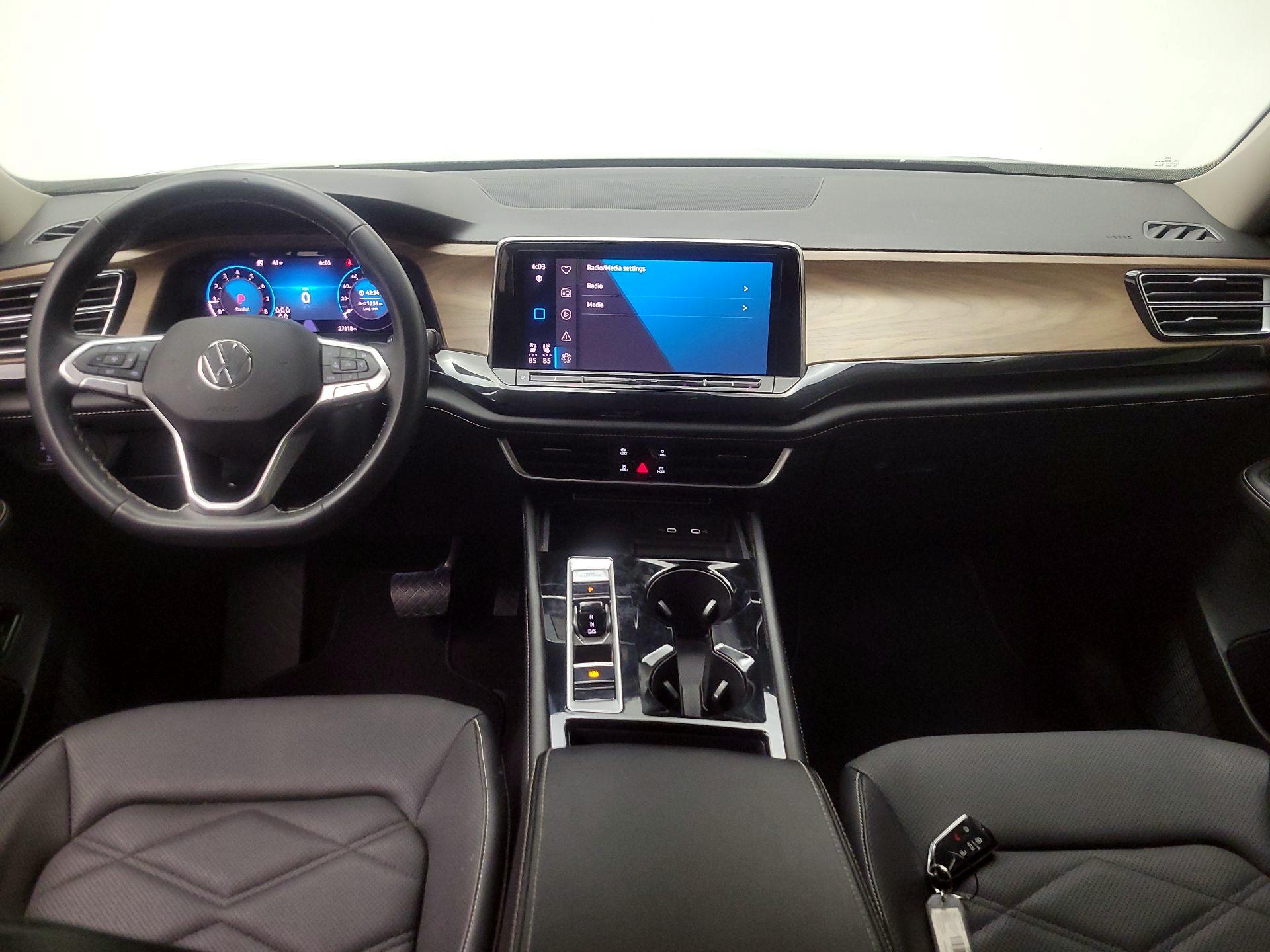 Thumbnail: 2024 Volkswagen Atlas - 9