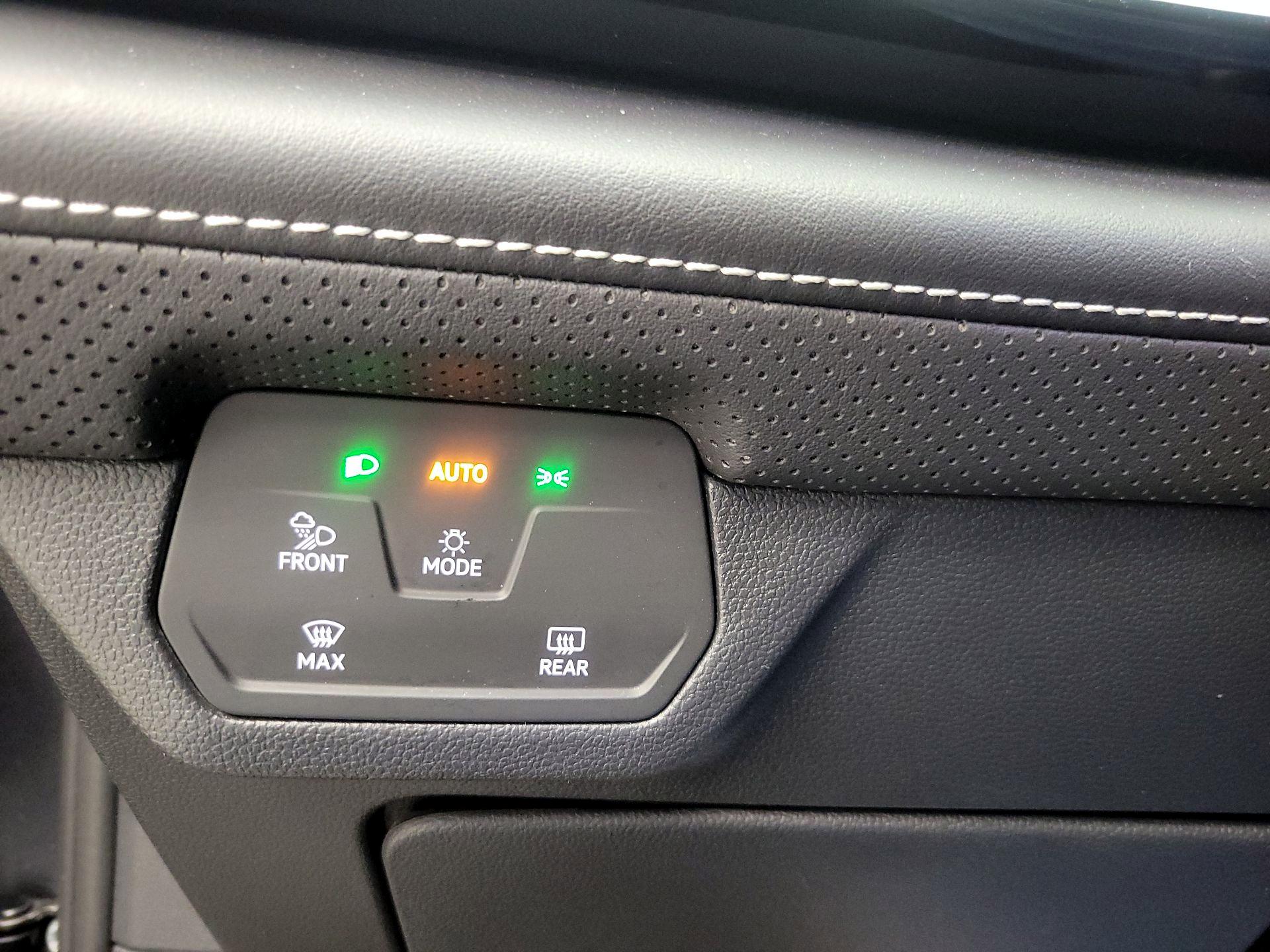 Thumbnail: 2024 Volkswagen Atlas - 13