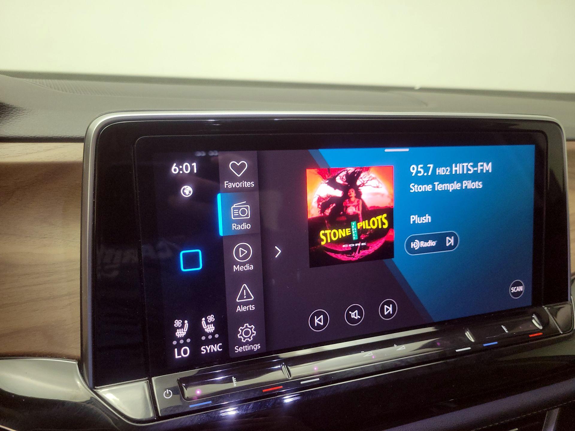 Thumbnail: 2024 Volkswagen Atlas - 15