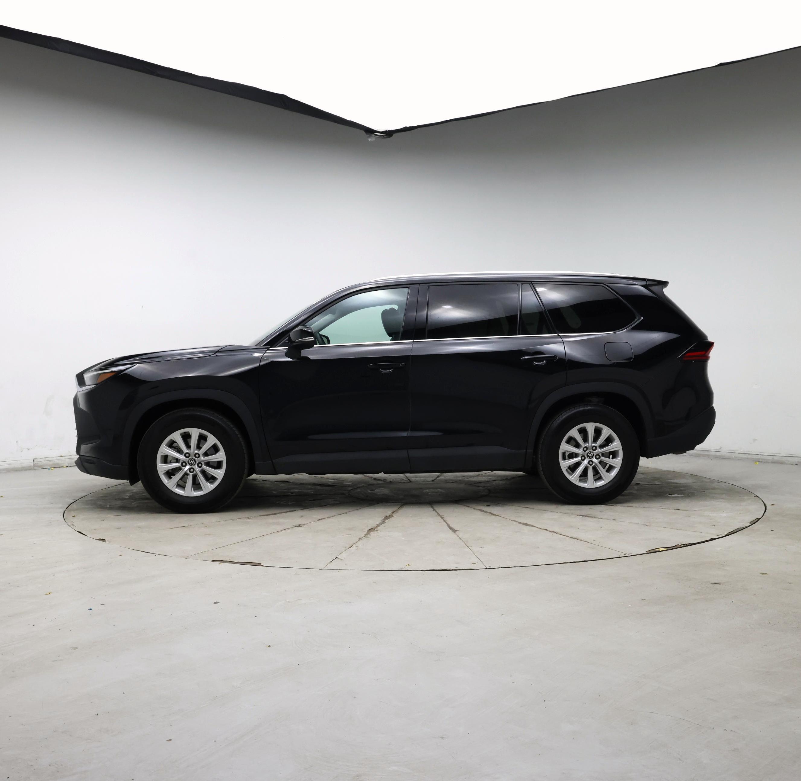 Thumbnail: 2025 Toyota Grand Highlander - 3