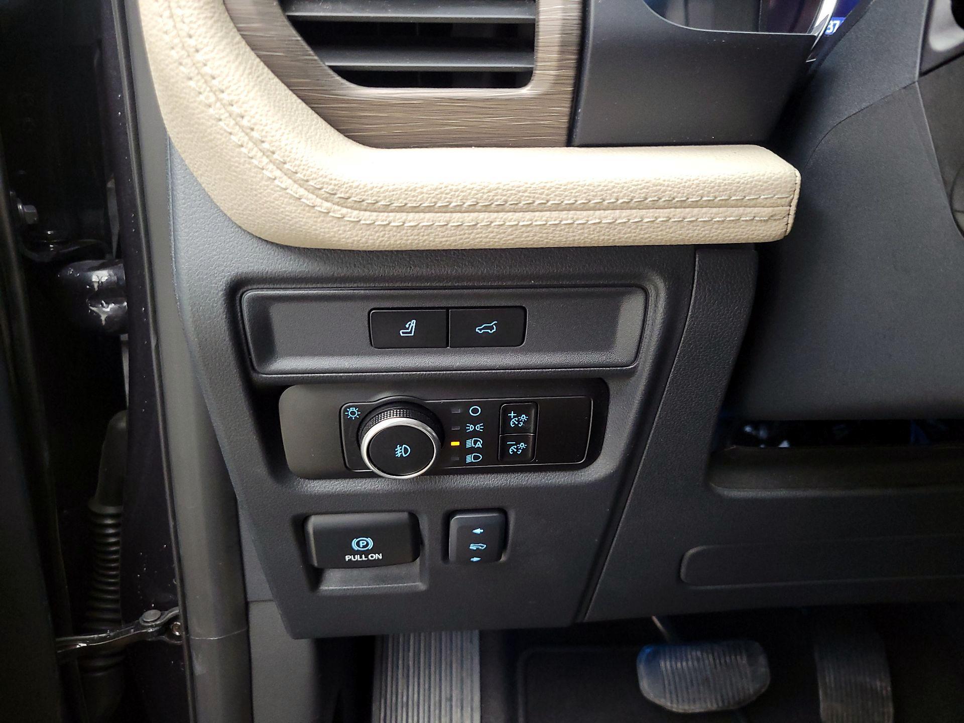 Thumbnail: 2024 Ford Expedition - 13