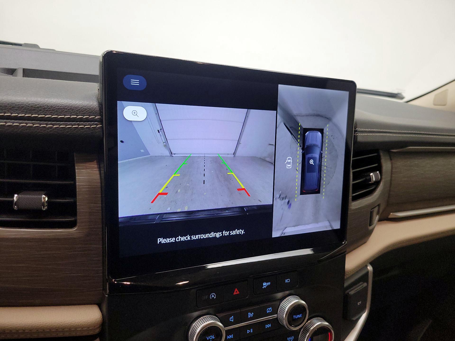 Thumbnail: 2024 Ford Expedition - 15