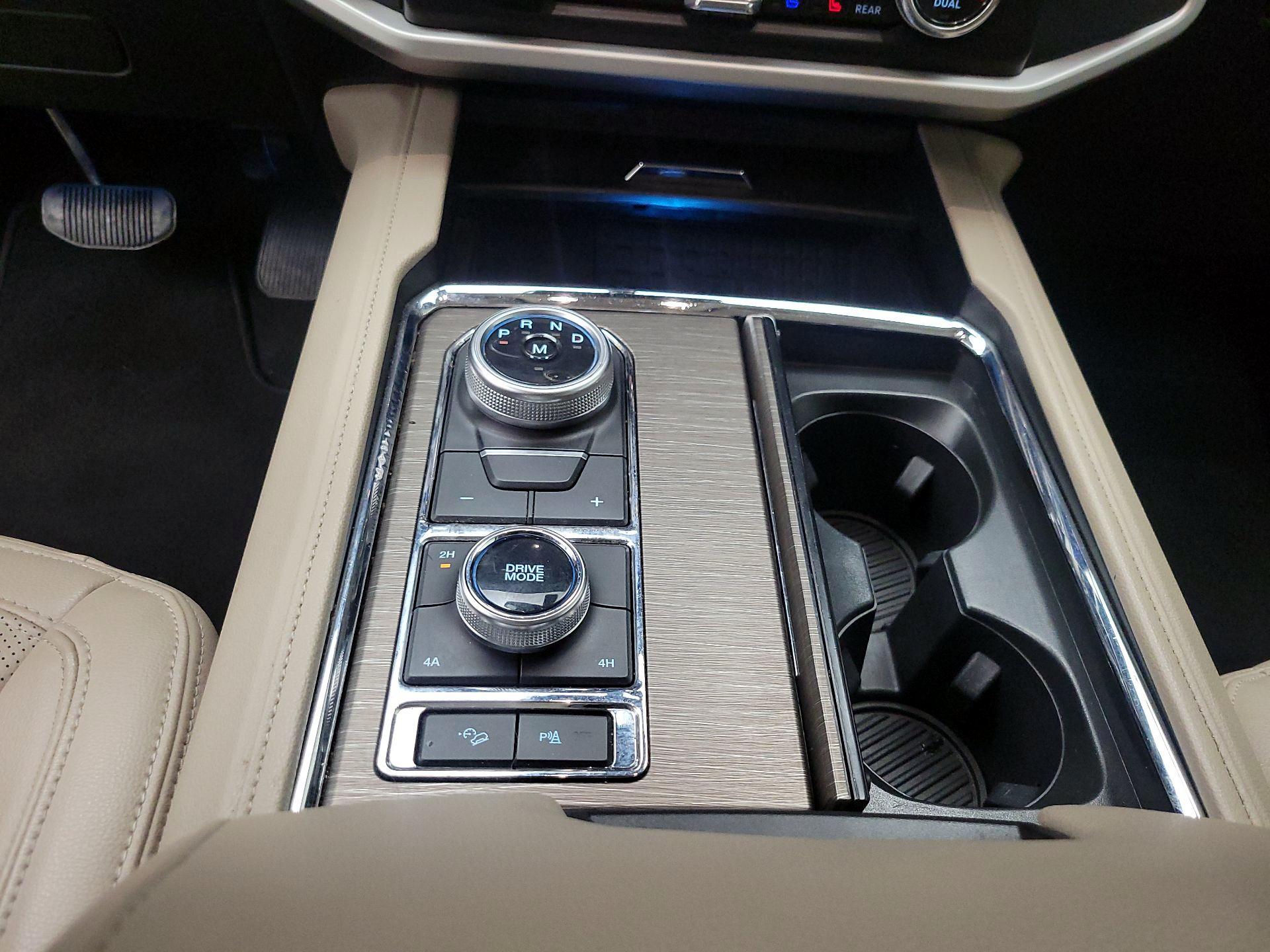 Thumbnail: 2024 Ford Expedition - 18