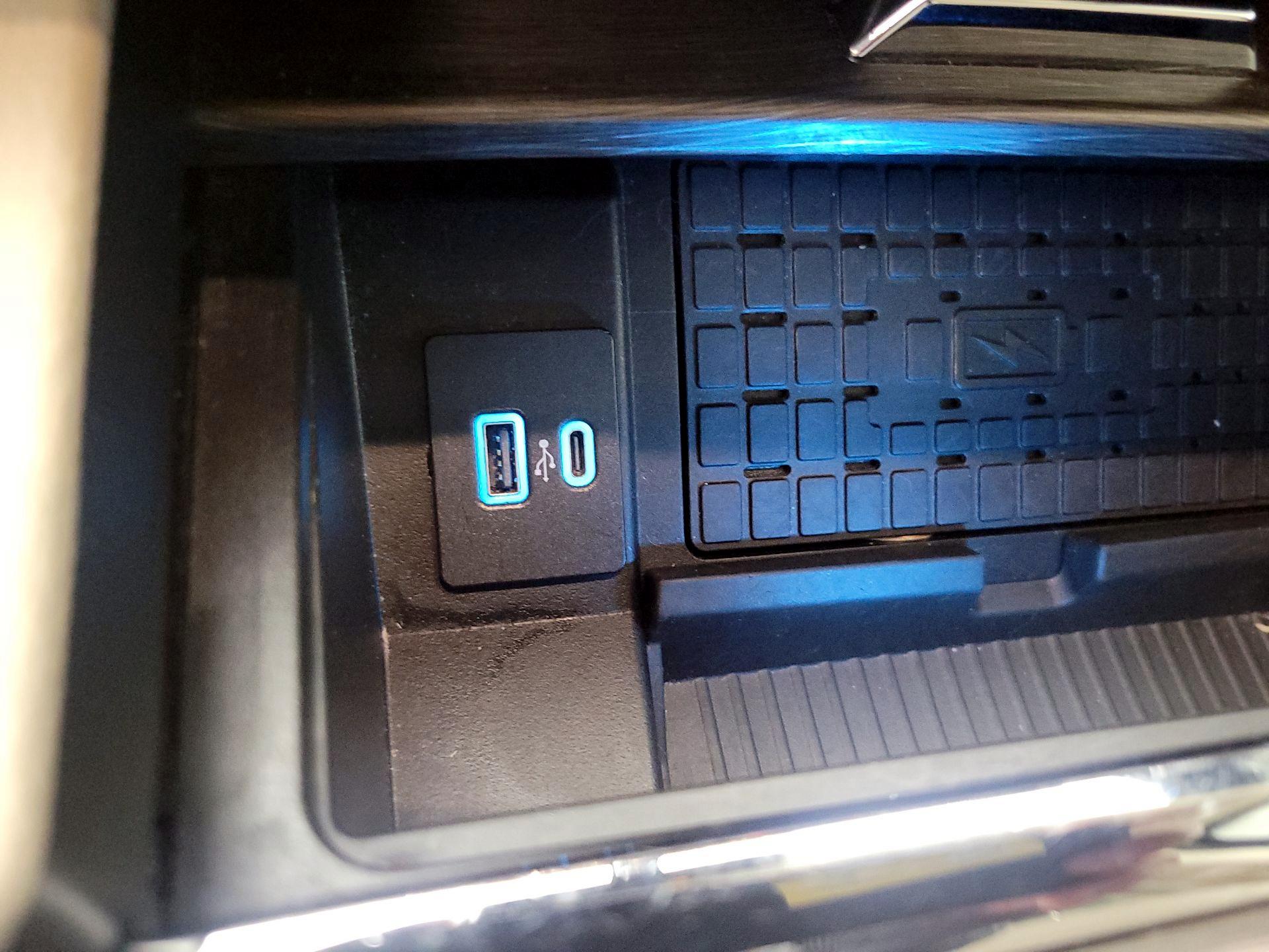 Thumbnail: 2024 Ford Expedition - 19