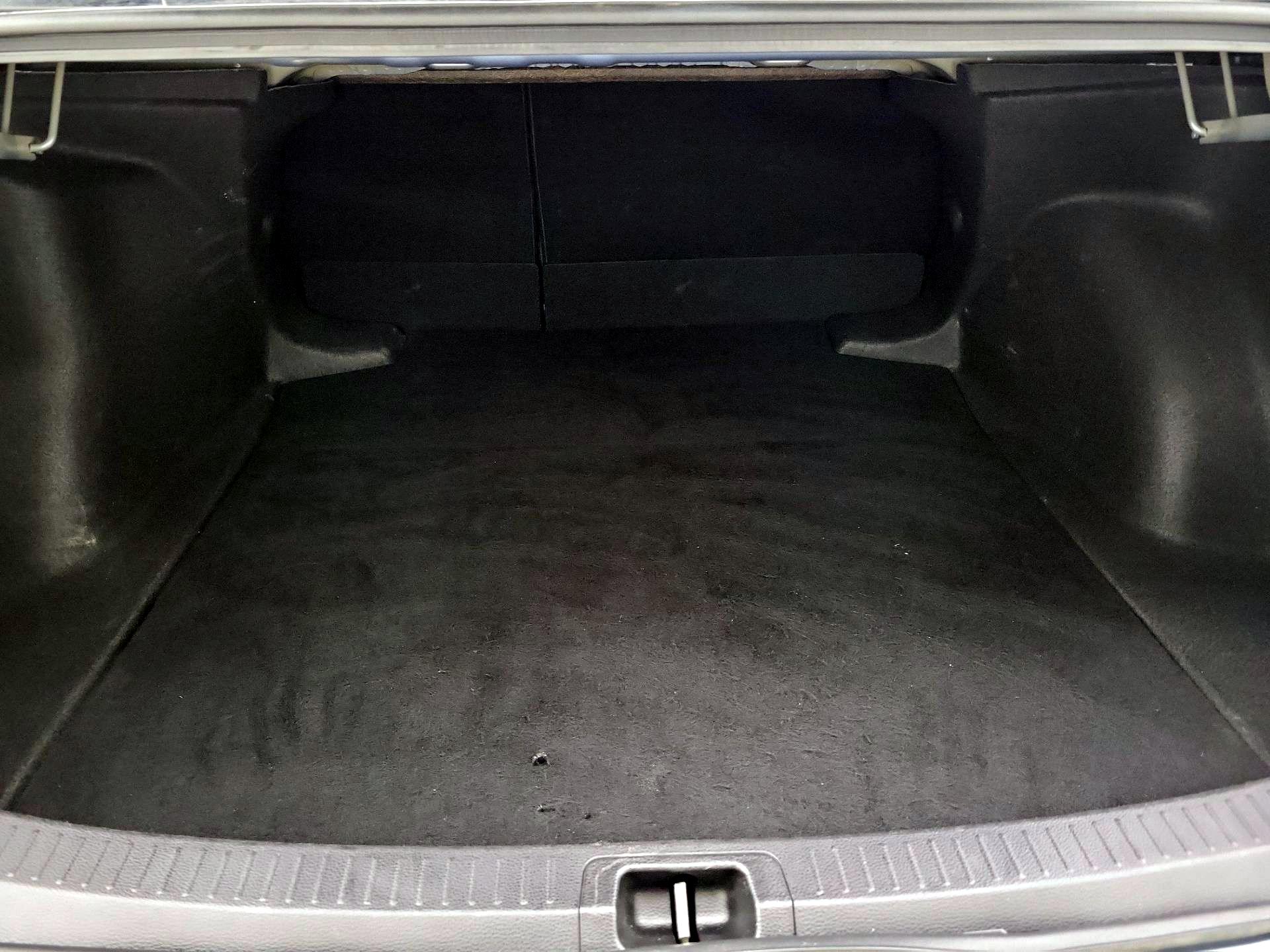 Thumbnail: 2025 Toyota Corolla - 20