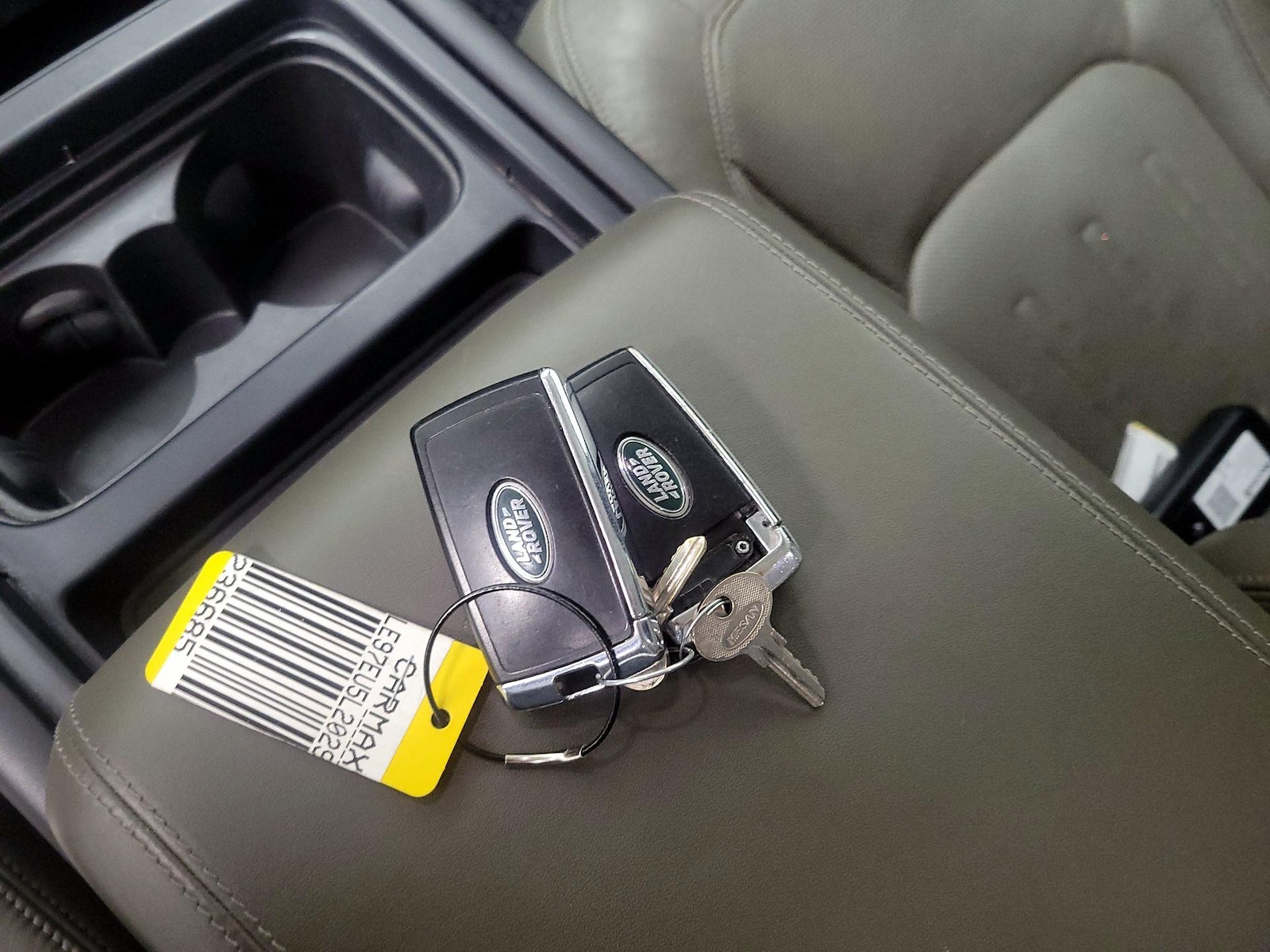 2020 Land Rover Defender HSE - Photo 24