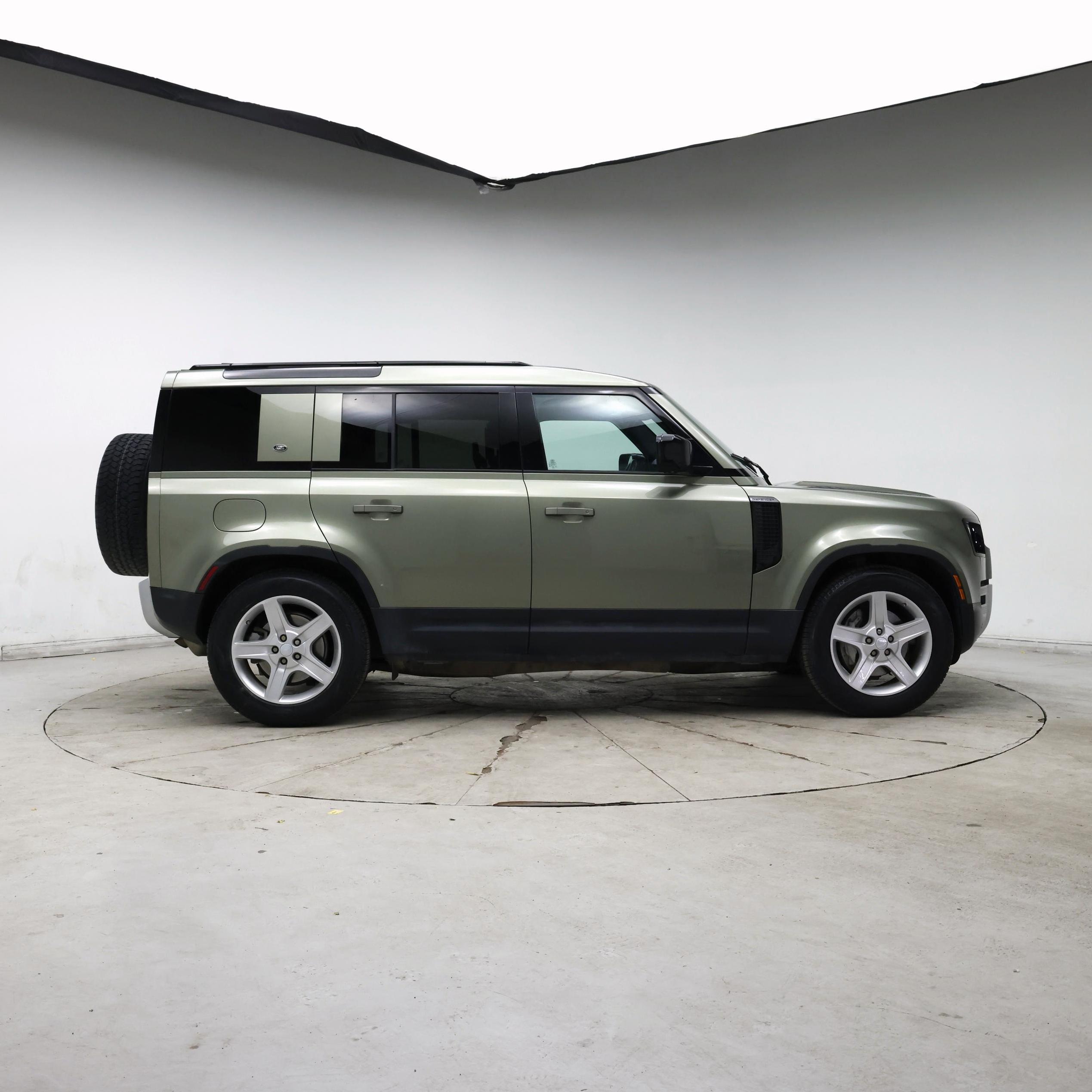 Thumbnail: 2020 Land Rover Defender - 7