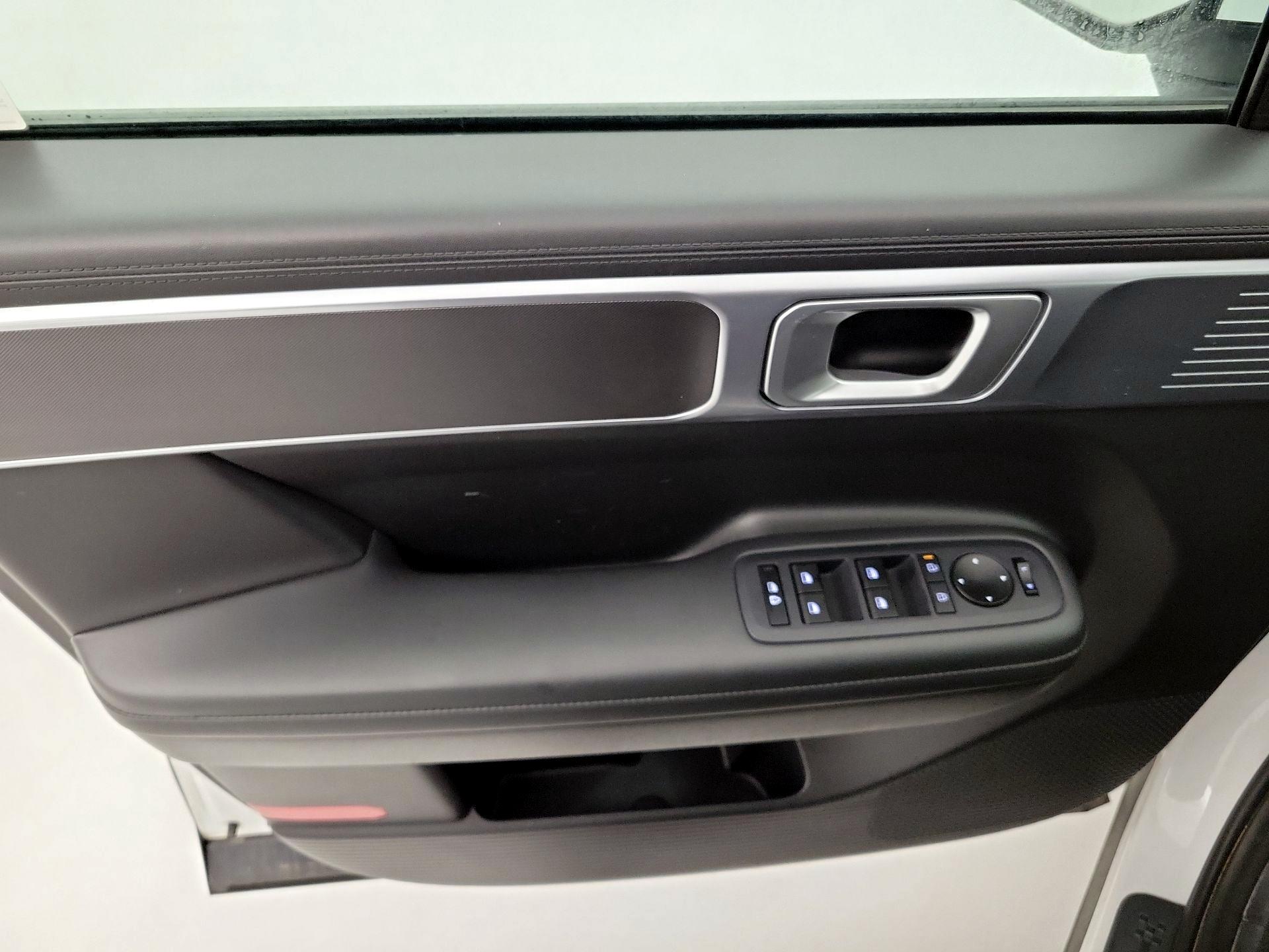 Thumbnail: 2024 Hyundai Santa Fe - 12