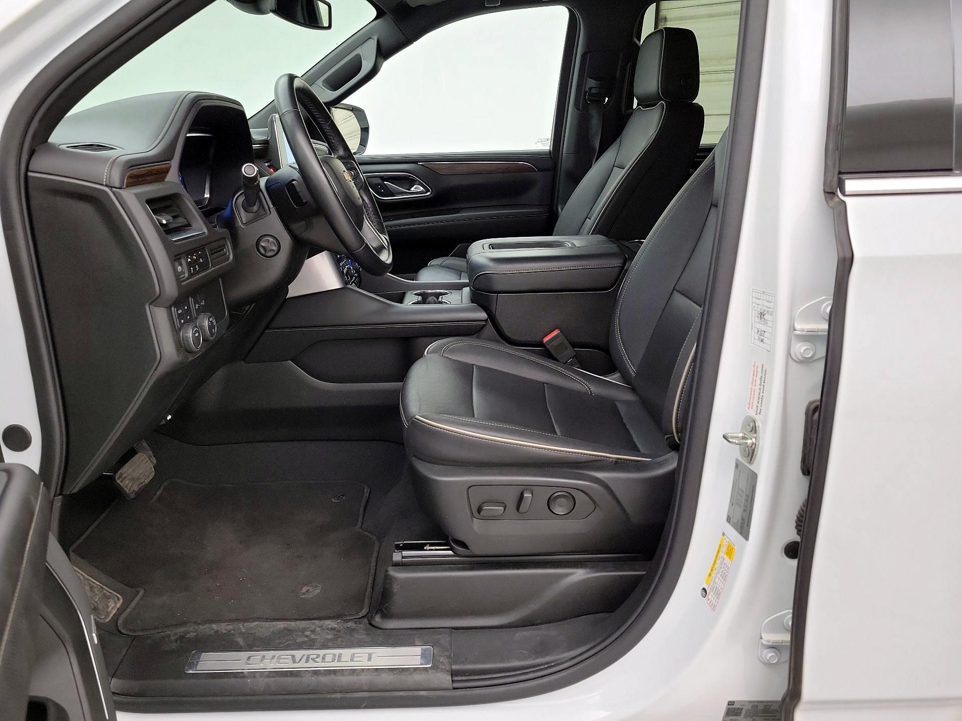 Thumbnail: 2023 Chevrolet Suburban - 11