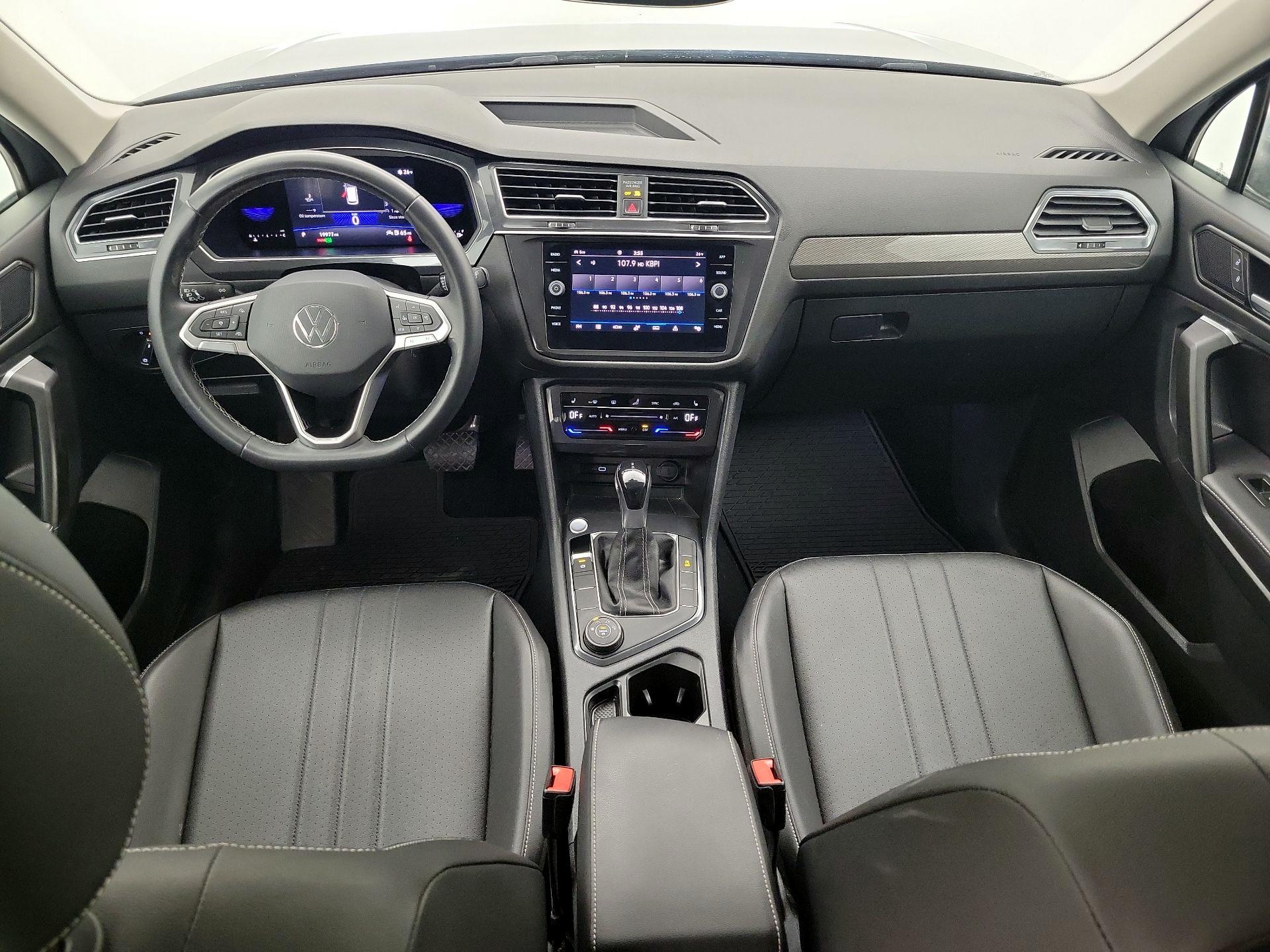 Thumbnail: 2022 Volkswagen Tiguan - 9