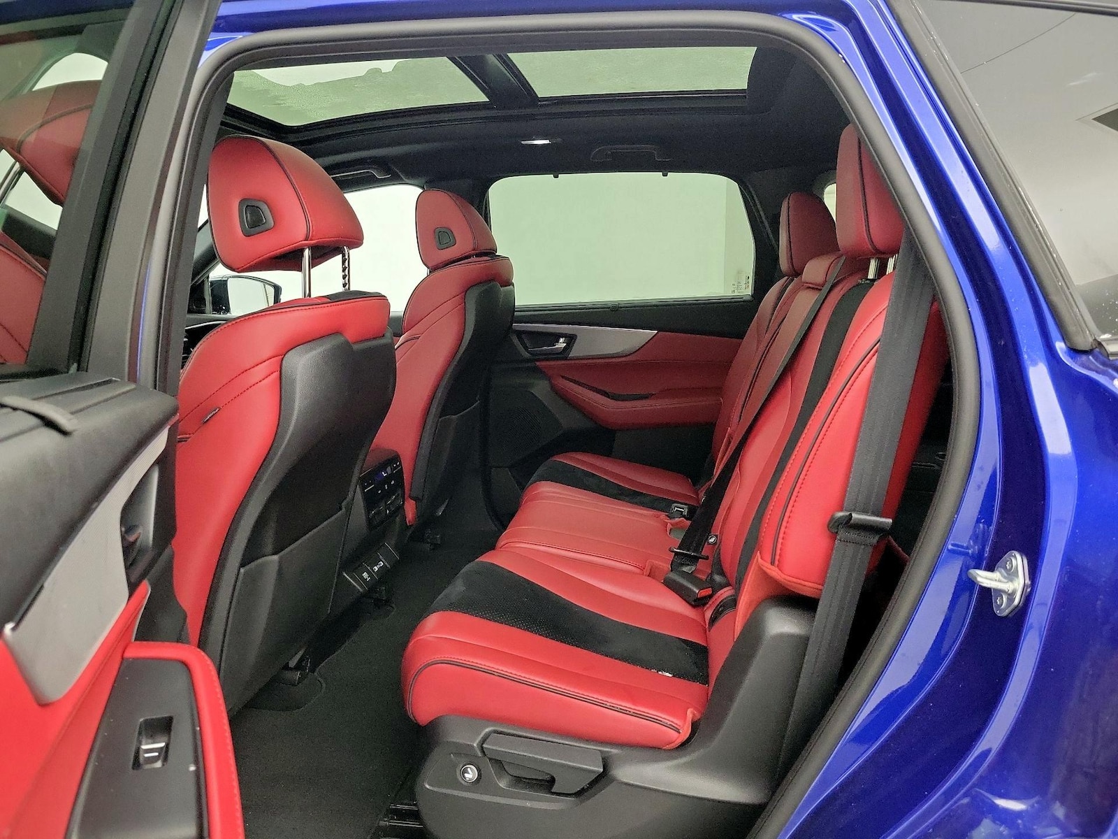 2024 Acura MDX A-Spec Package - Photo 22